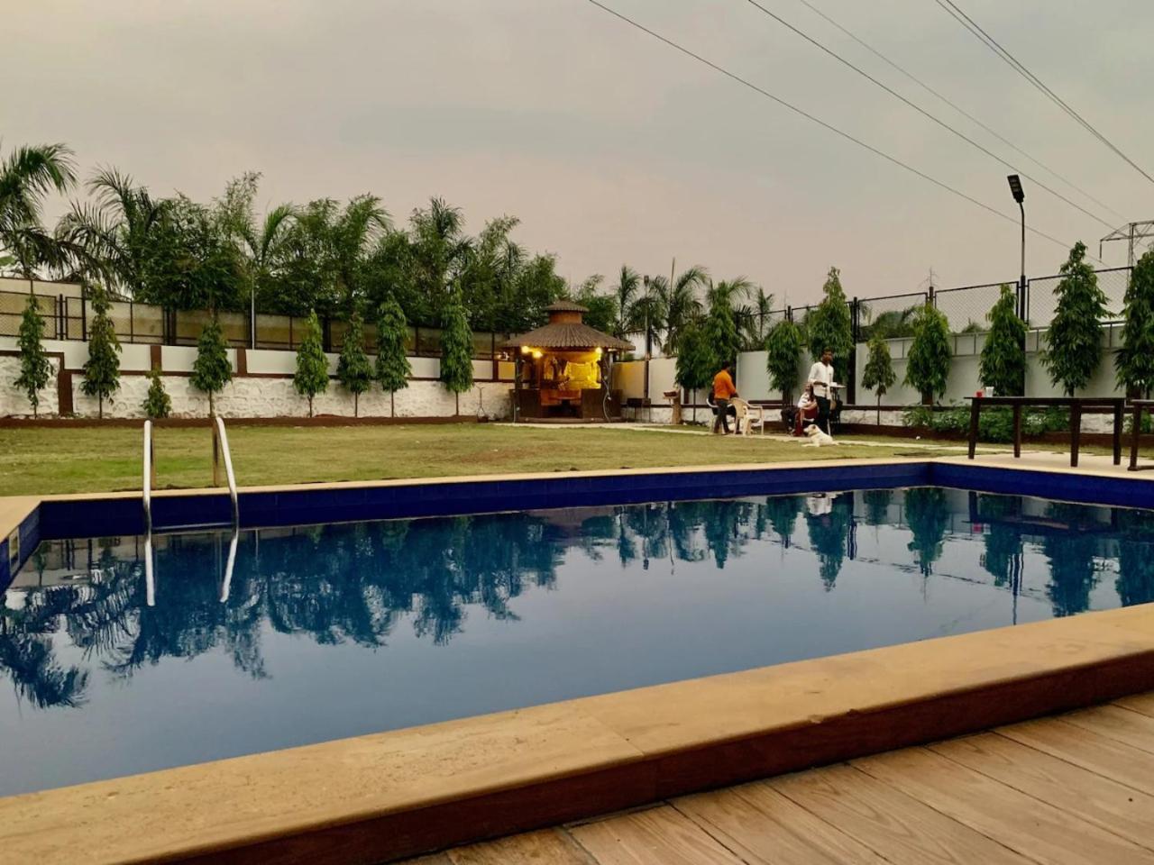 Luxurious Pool 5Bhk Villa Lonavala view 2