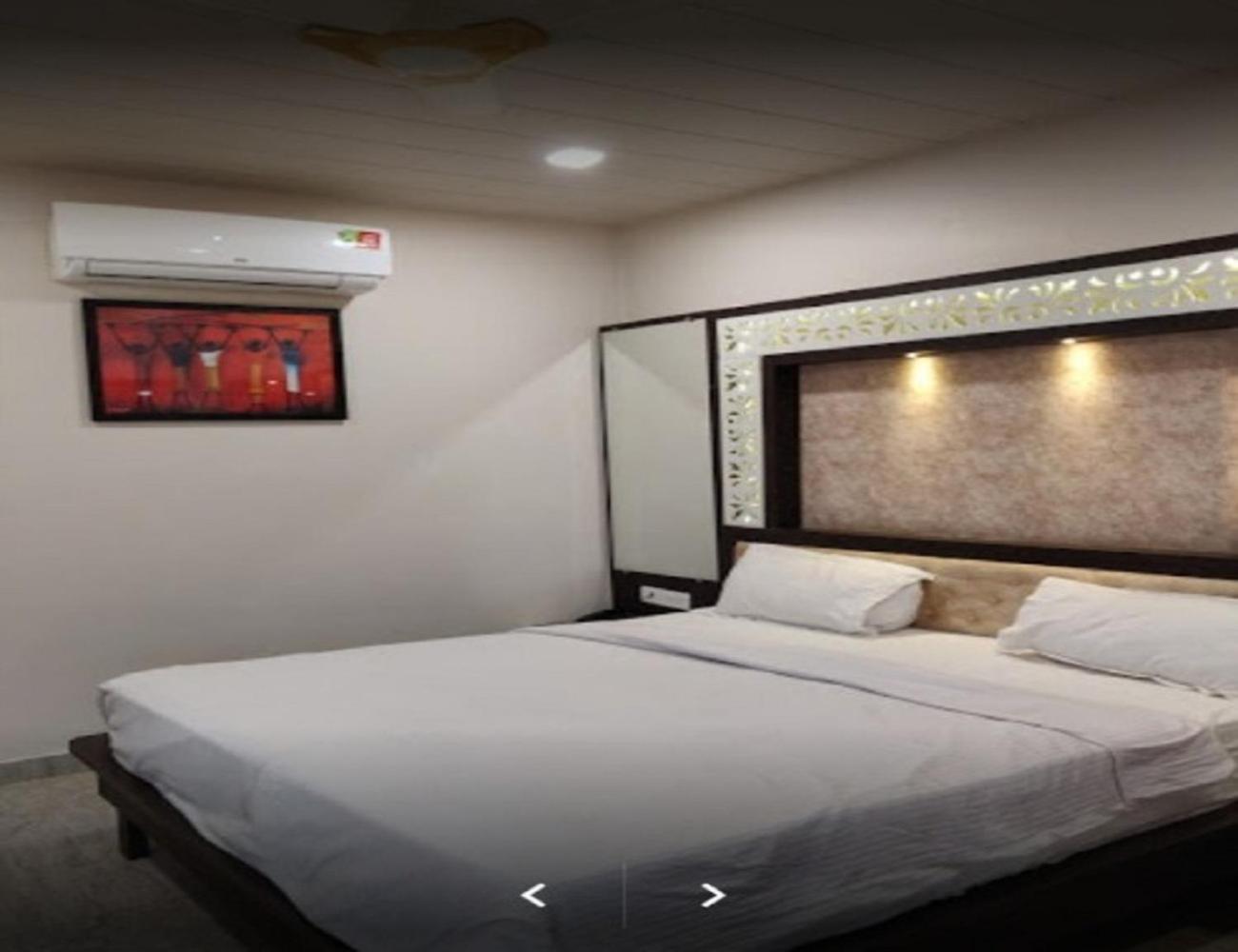 Hotel Sun N Star, Satna