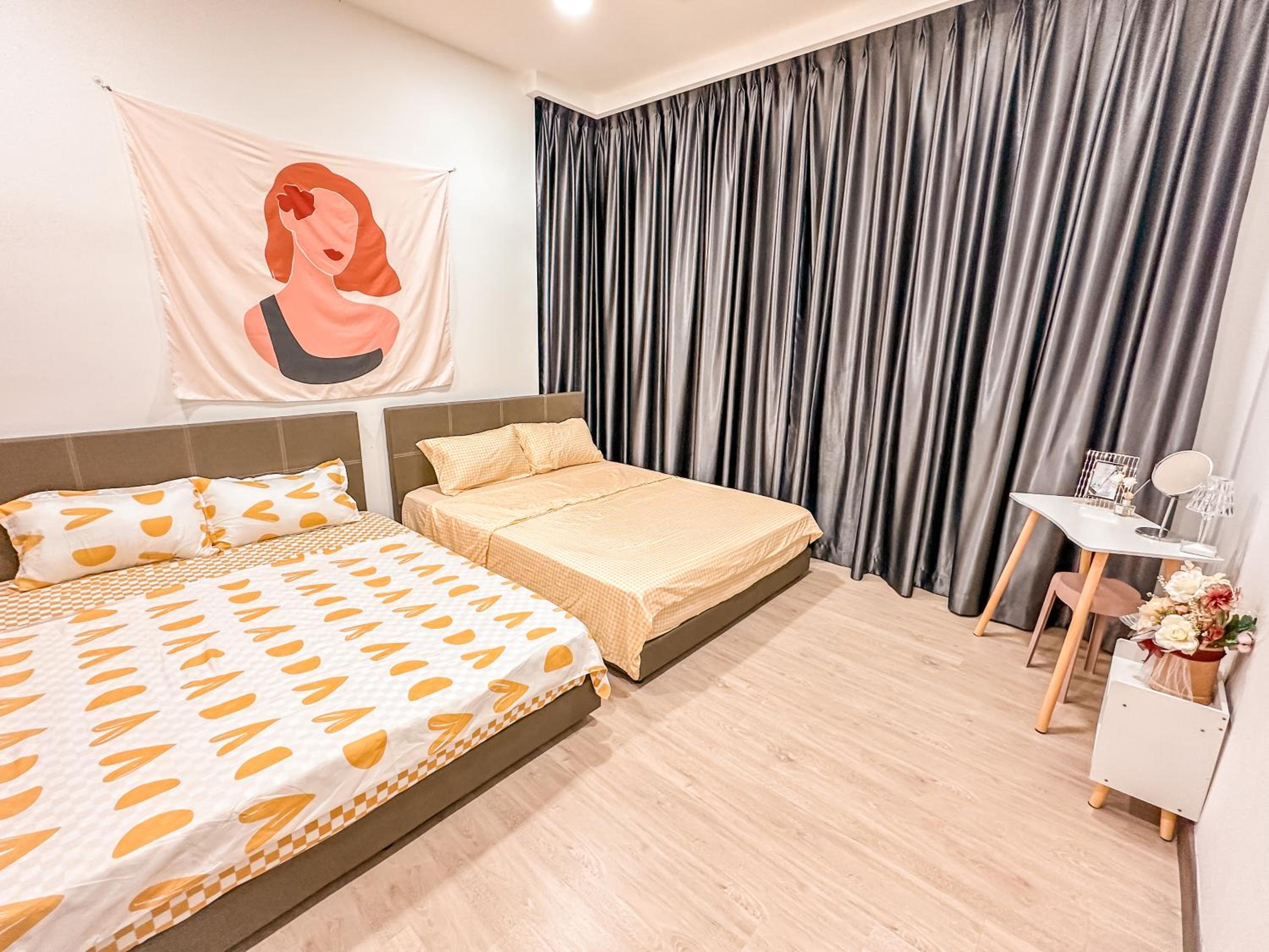 [Starry Homes @ Green Haven] 2Beds 2Bath+Pool View view 2