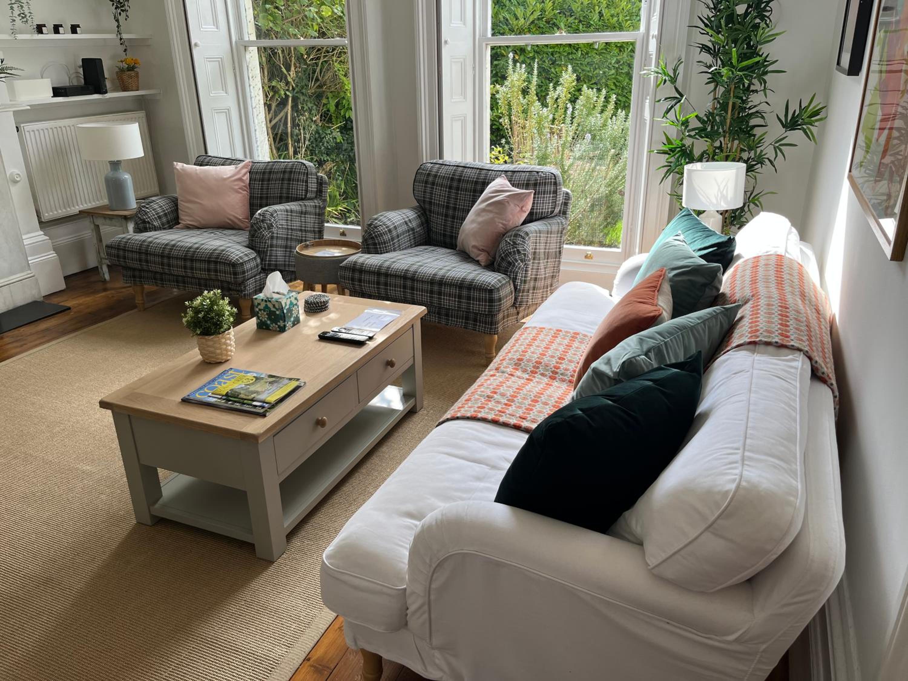 Royal Tunbridge Wells Vacations - Elegant Bloomsbury Apartment in Tunbridge Wells - Property Image 2
