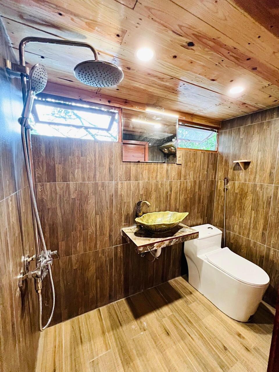 Moon Villa Soc Son - Venuestay