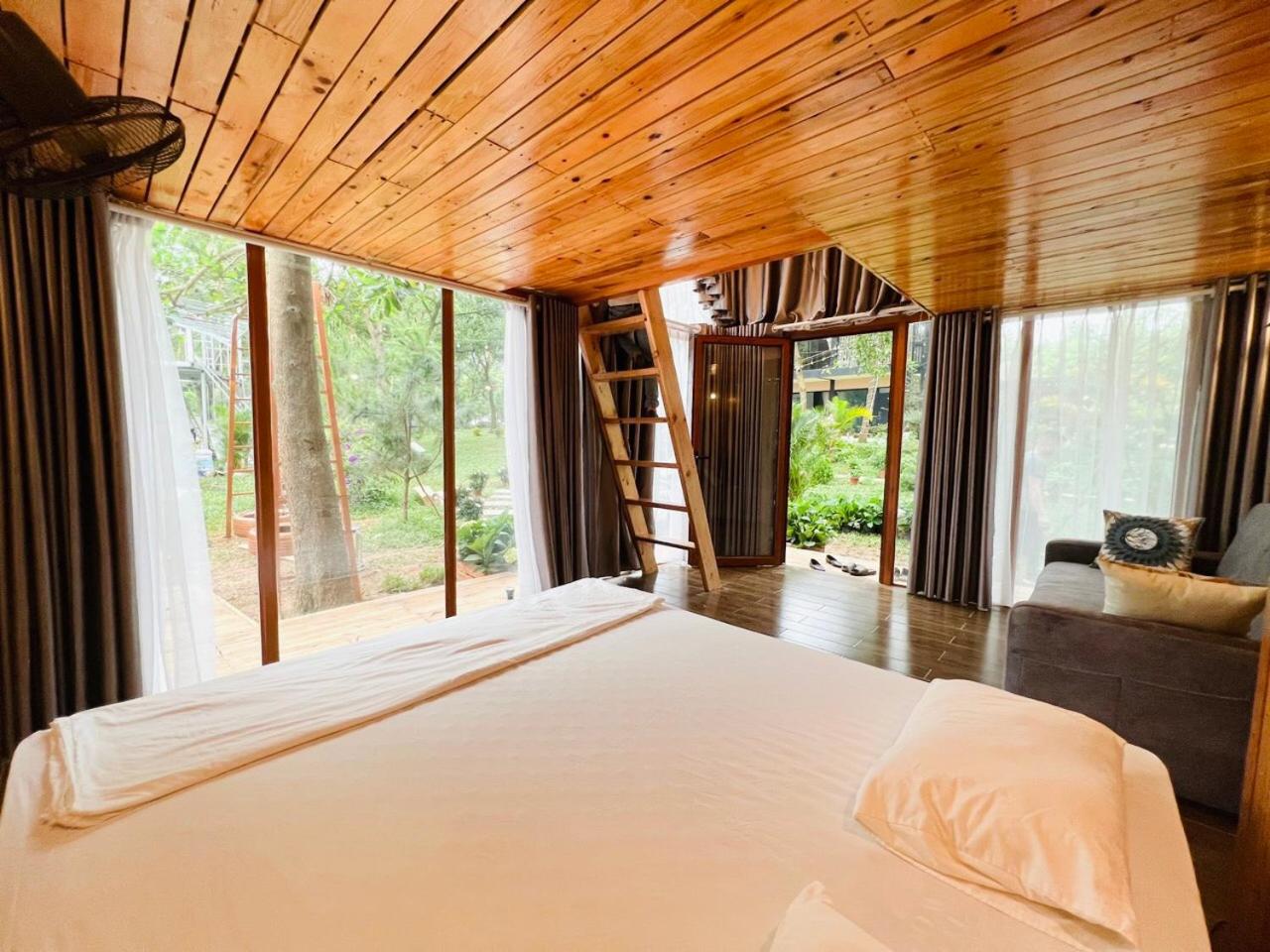 Moon Villa Soc Son - Venuestay