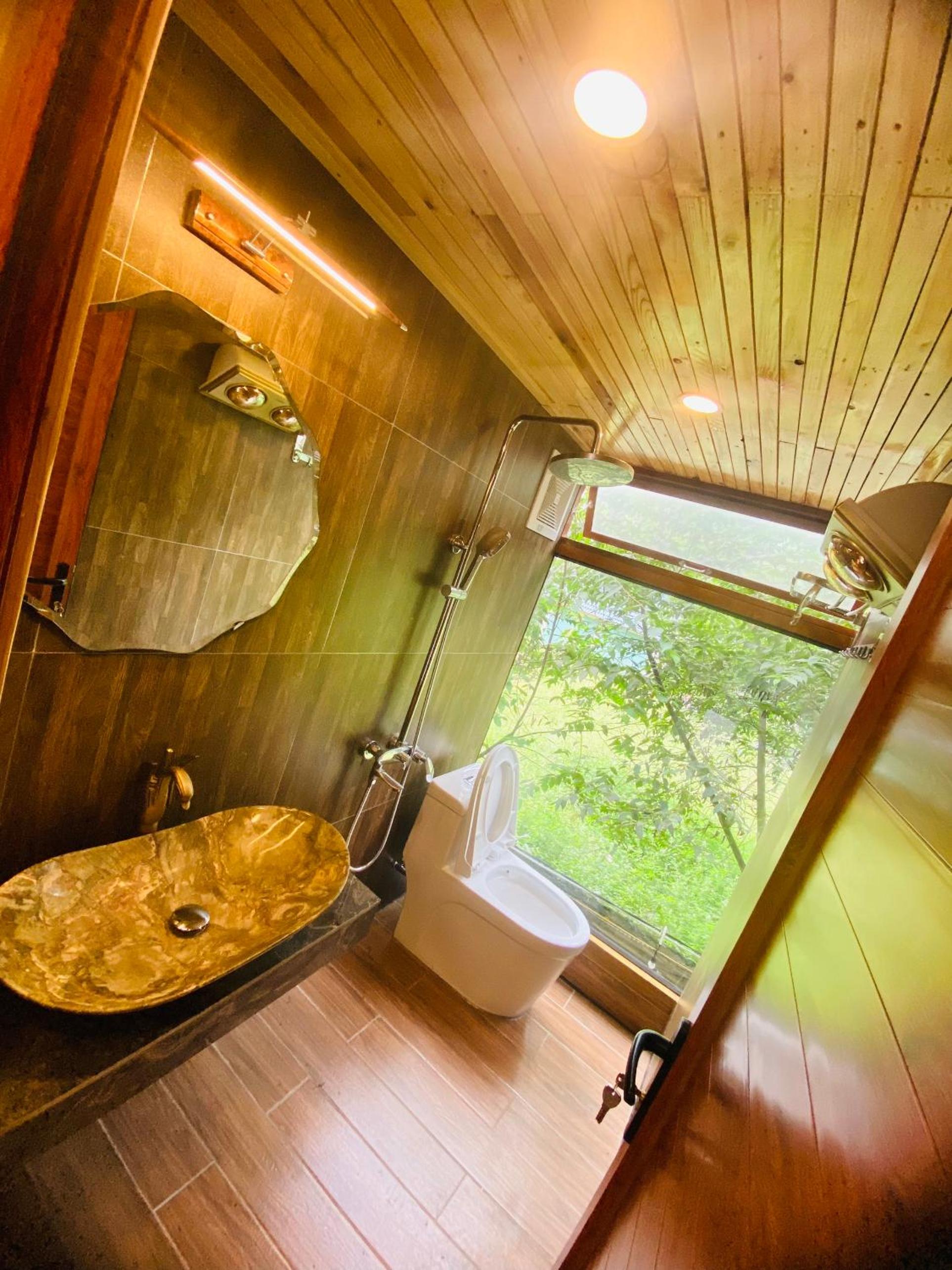 Moon Villa Soc Son - Venuestay
