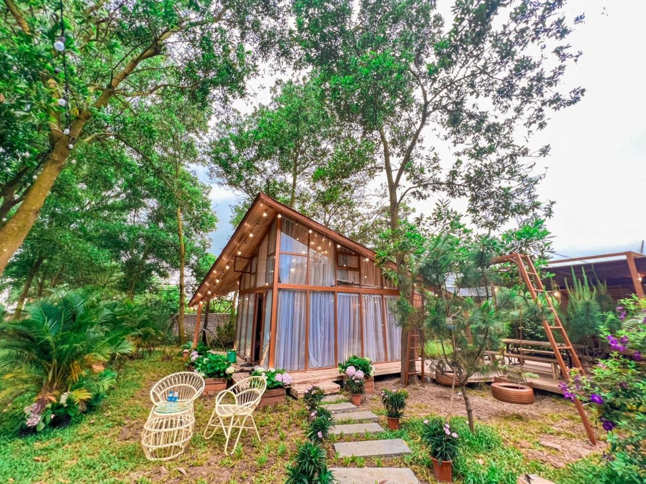Moon Villa Soc Son - Venuestay