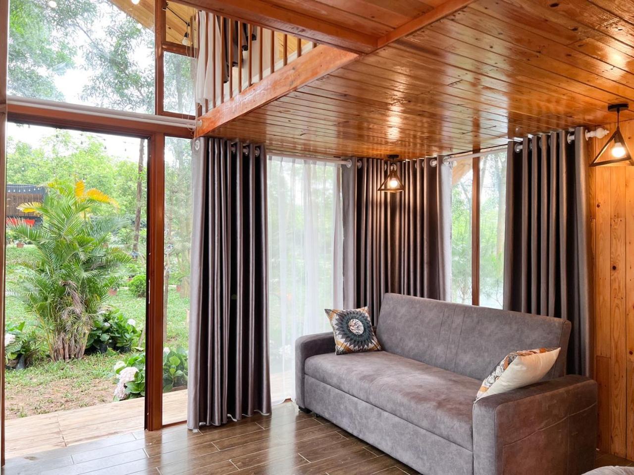 Moon Villa Soc Son - Venuestay