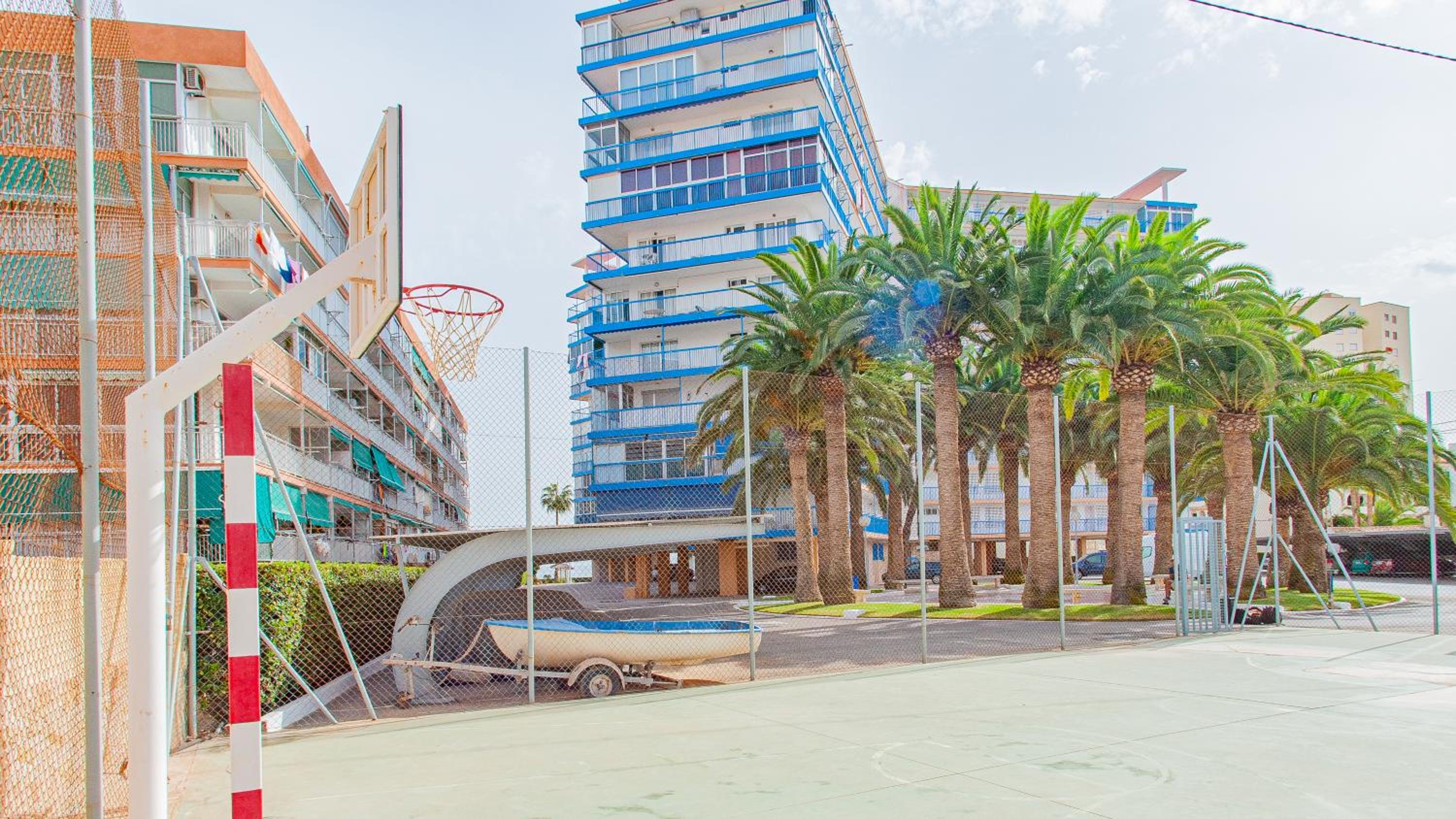 Stay In Azul