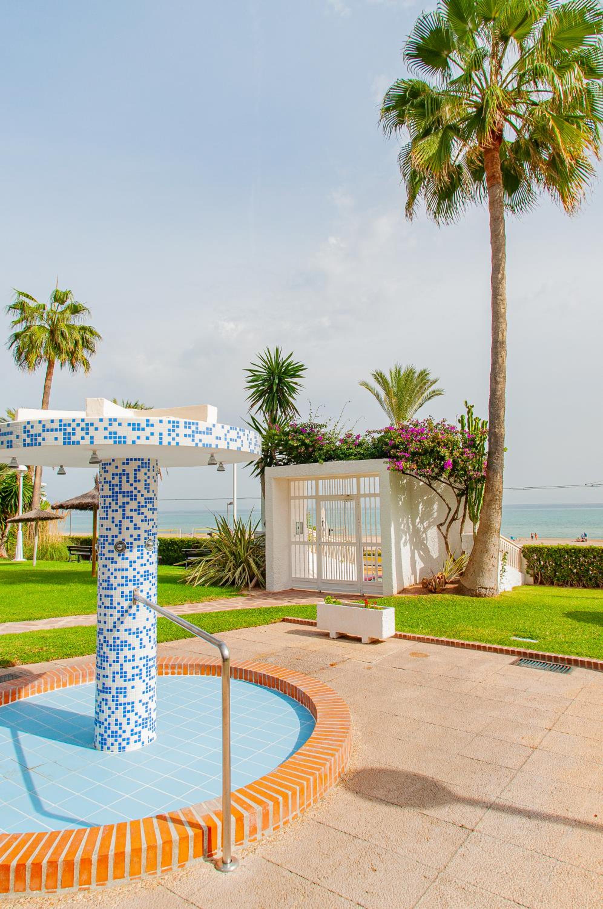 Stay In Azul