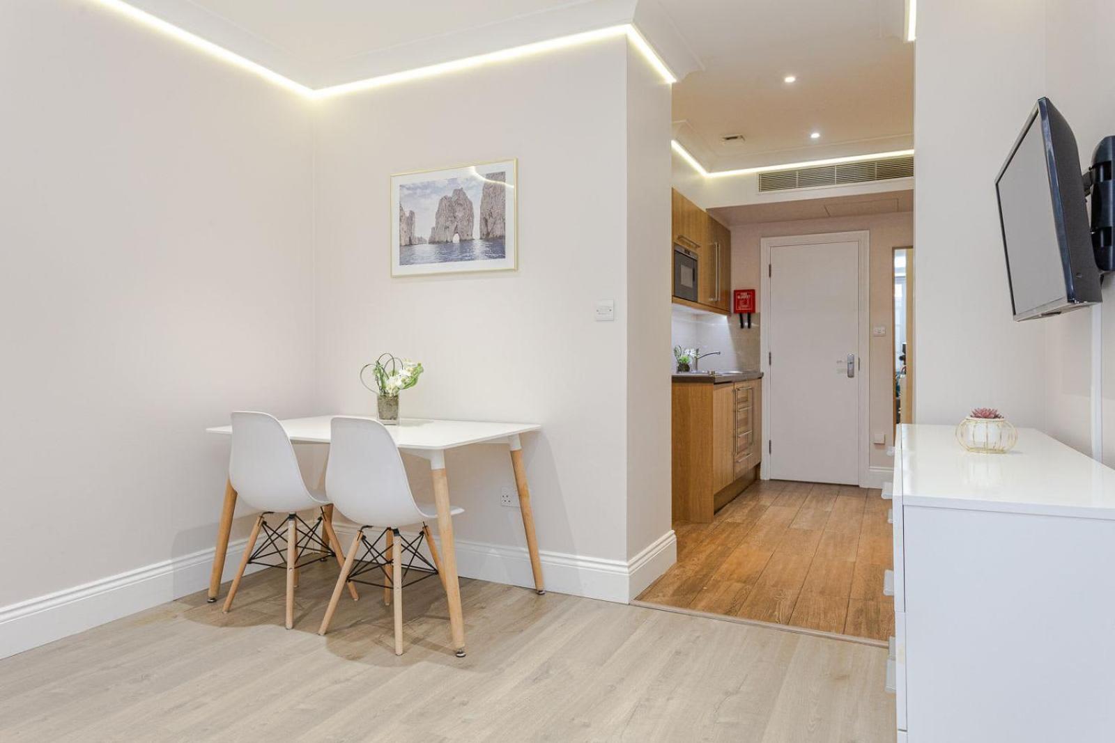 Cleveland Residences Russell Square