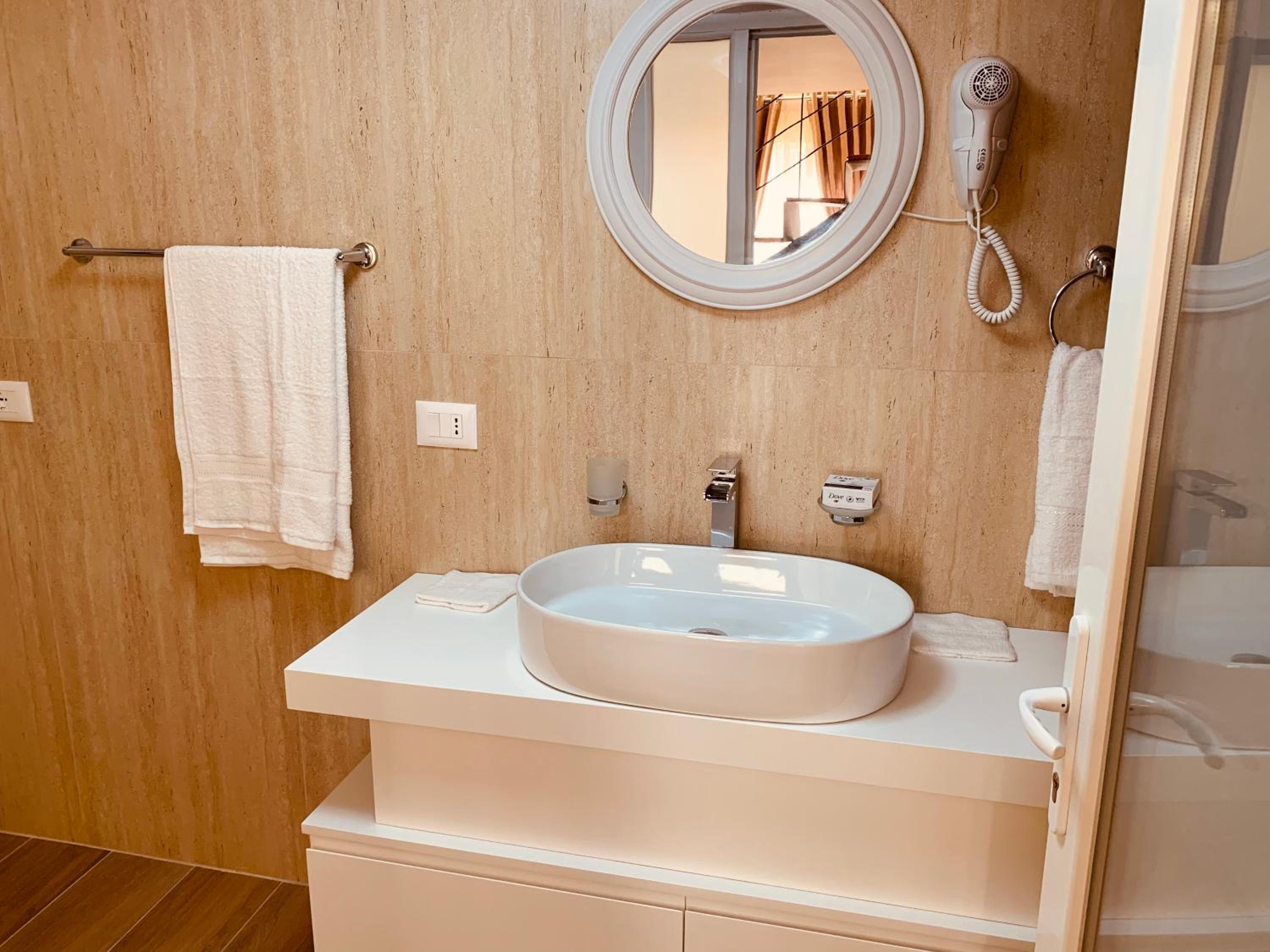 Auto Tana Guest House