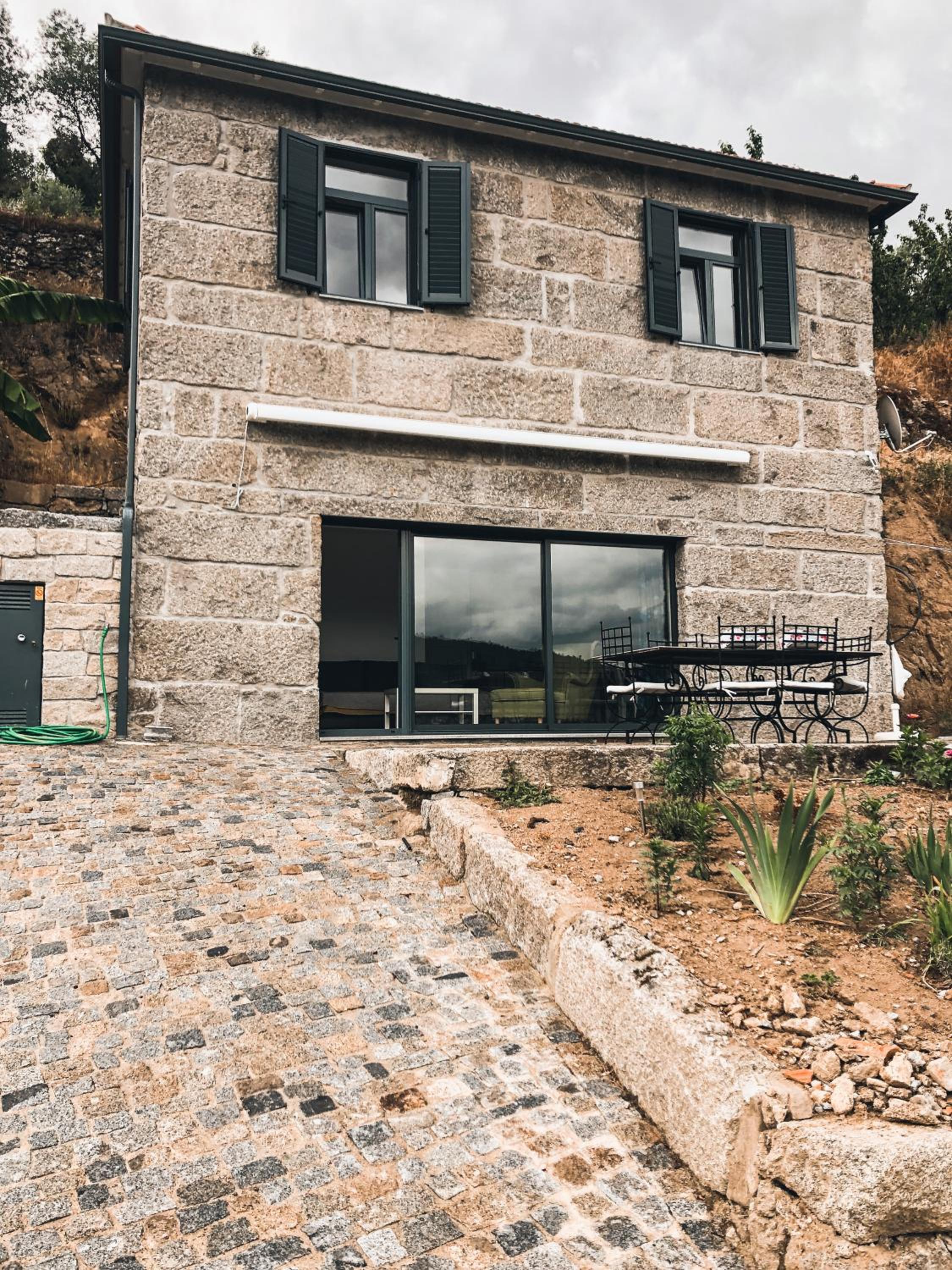 Quinta do Fojo Valonguinho, Barrô