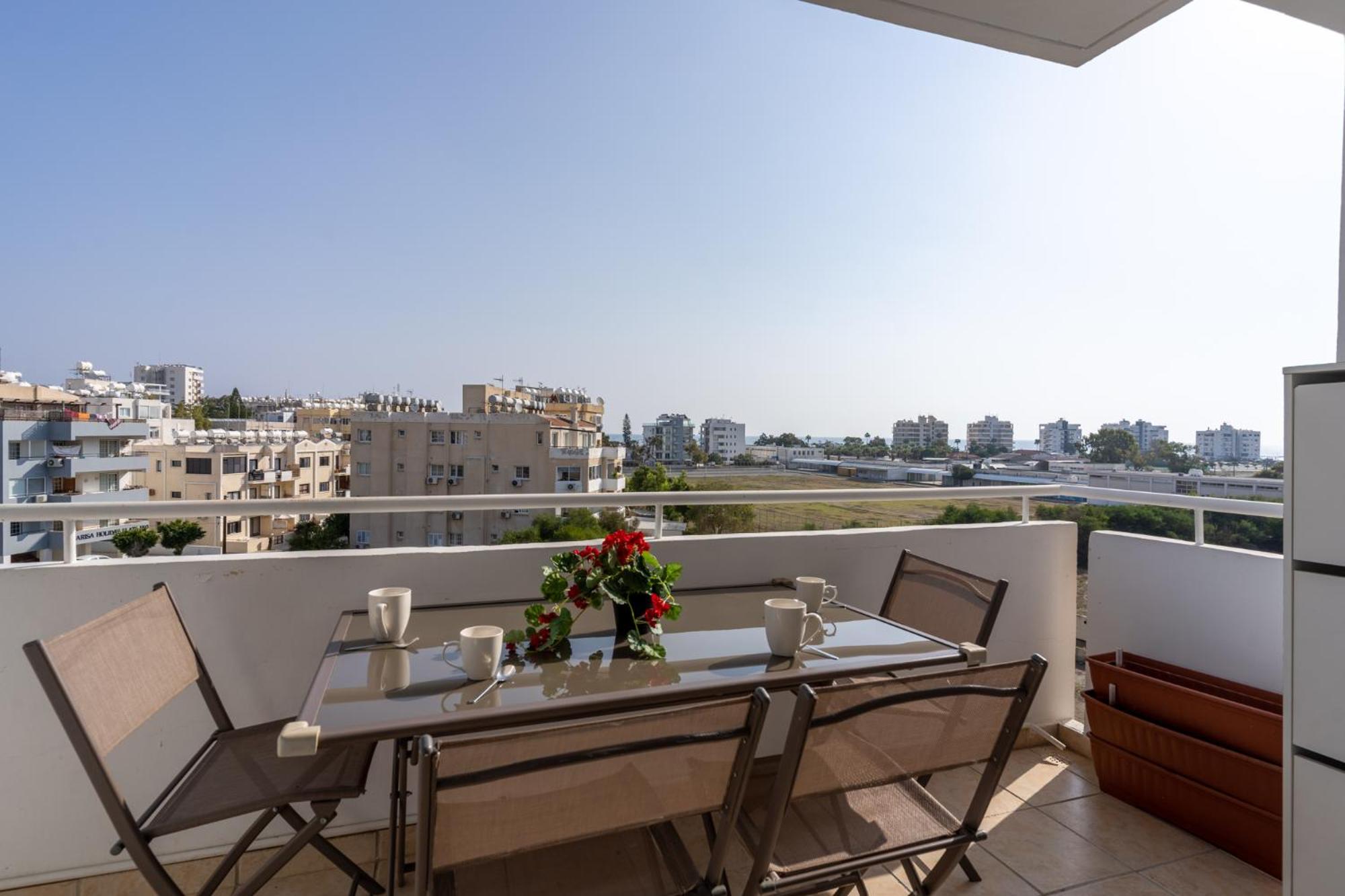 Anais 1-Bedroom Apartment in Mackenzie view 2