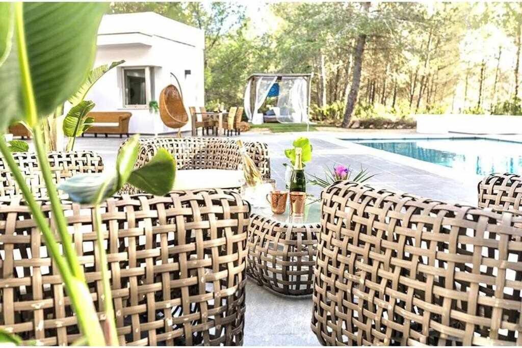 Peaceful villa in Santa Gertrudis