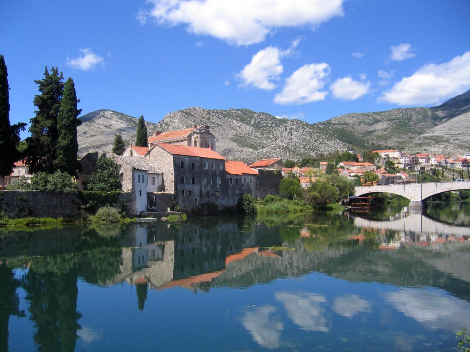 Luxury Villa Mika with private pool near Dubrovnik