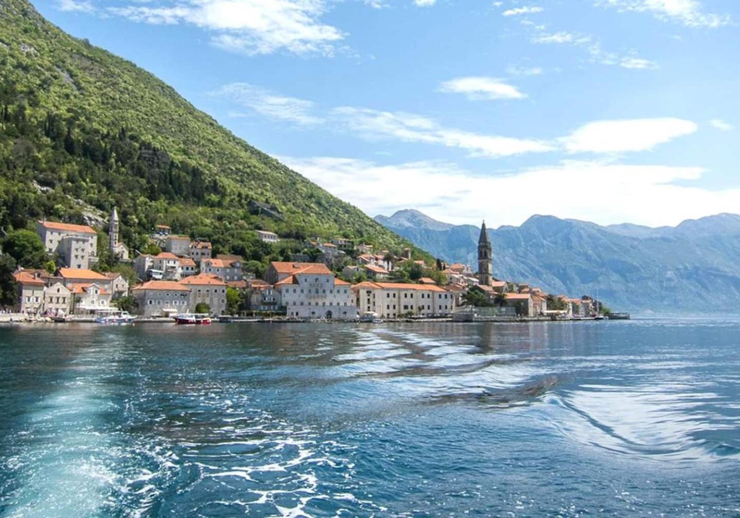 Luxury Villa Mika with private pool near Dubrovnik