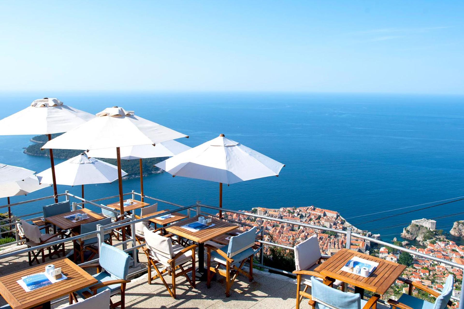 Luxury Villa Mika with private pool near Dubrovnik