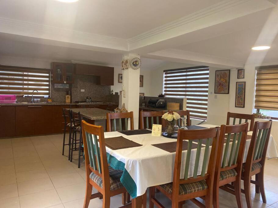 Photo 51