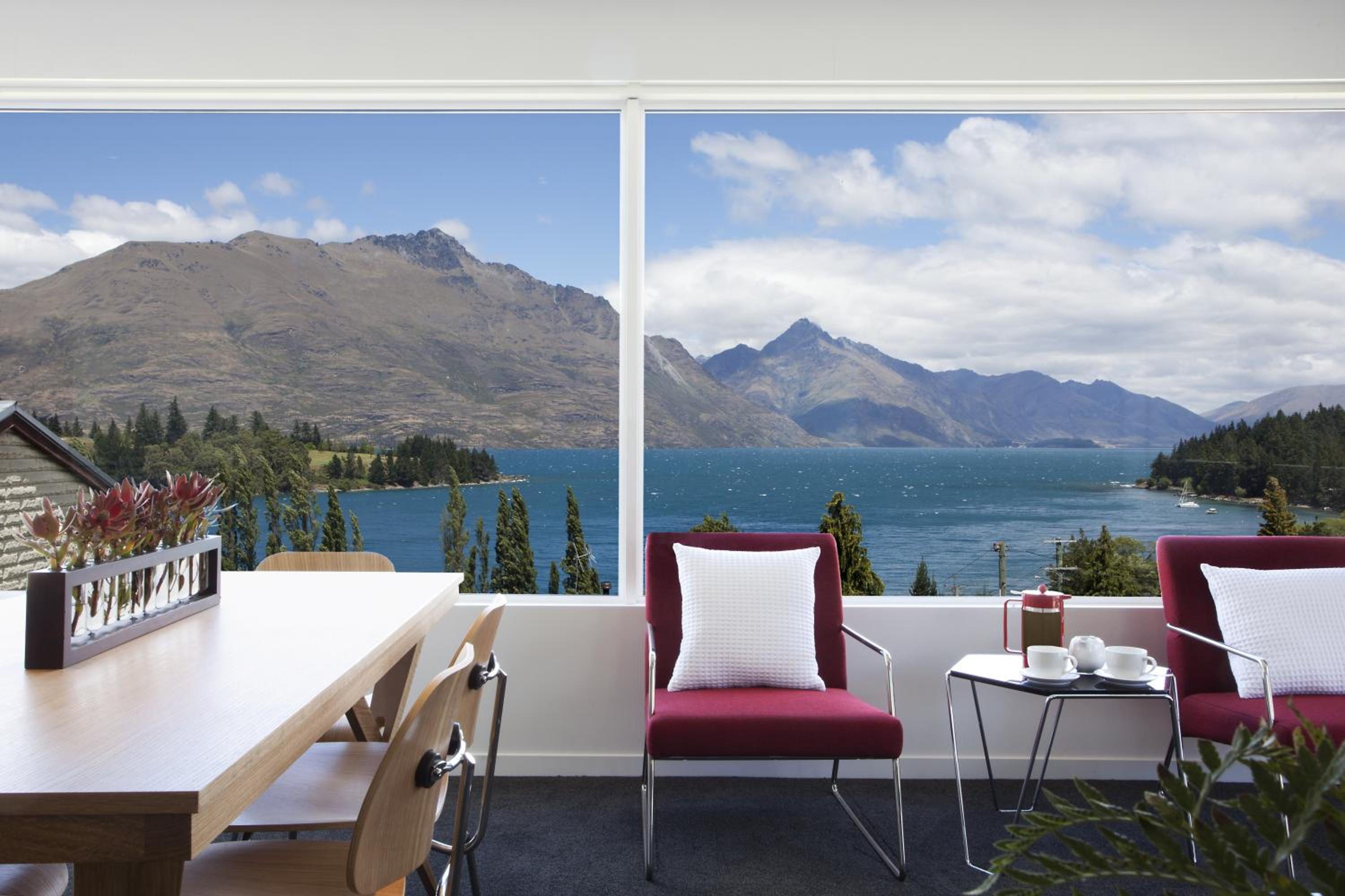 Casa Vista Apartment by Amazing Accom view 4