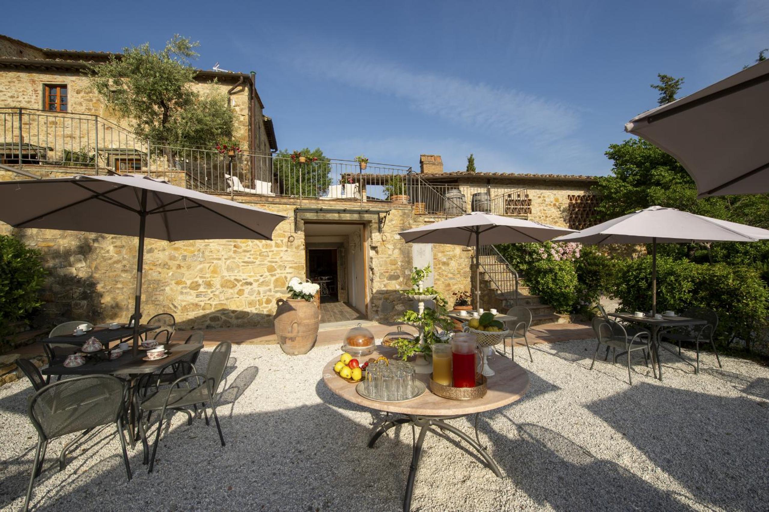 Villa Sempreverde - Teloni view 4
