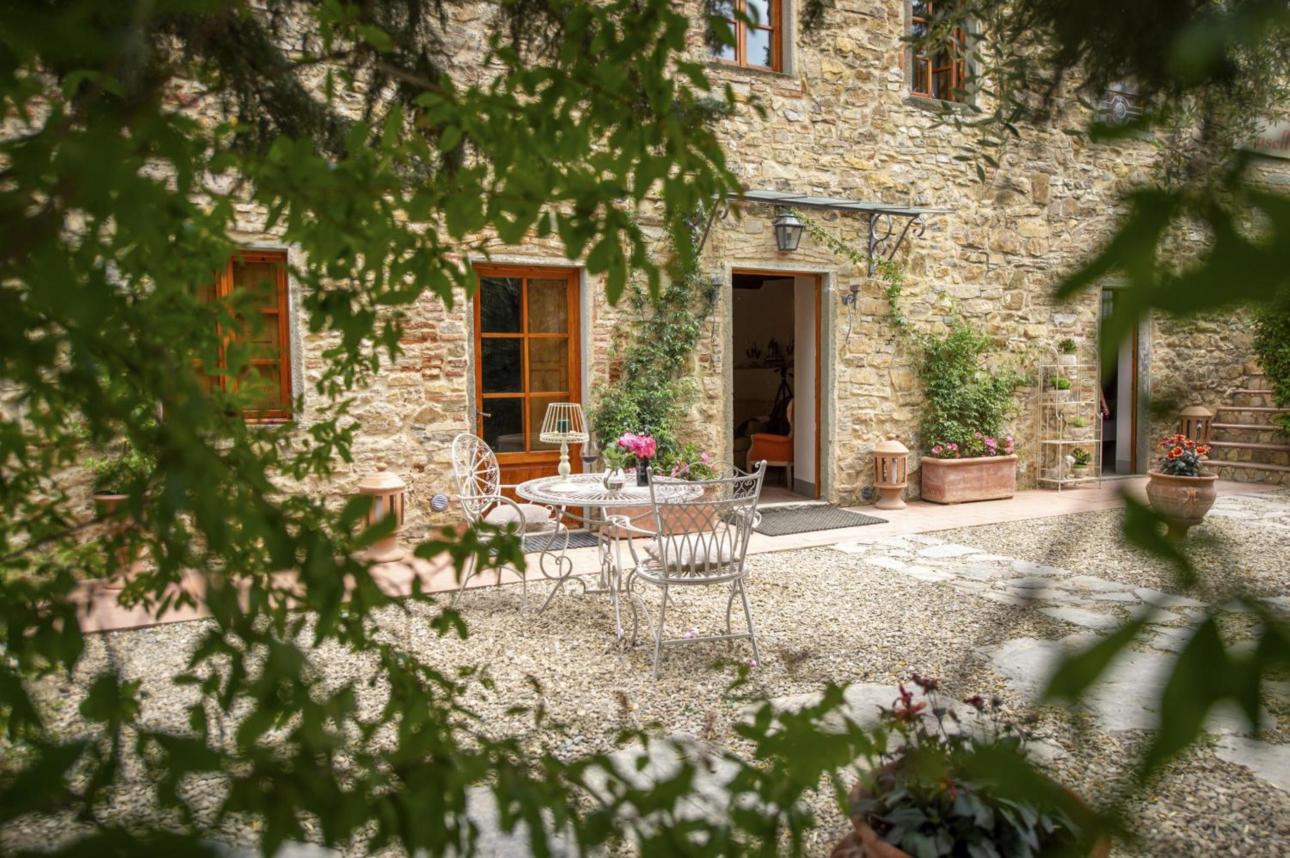 Villa Sempreverde - Teloni view 5