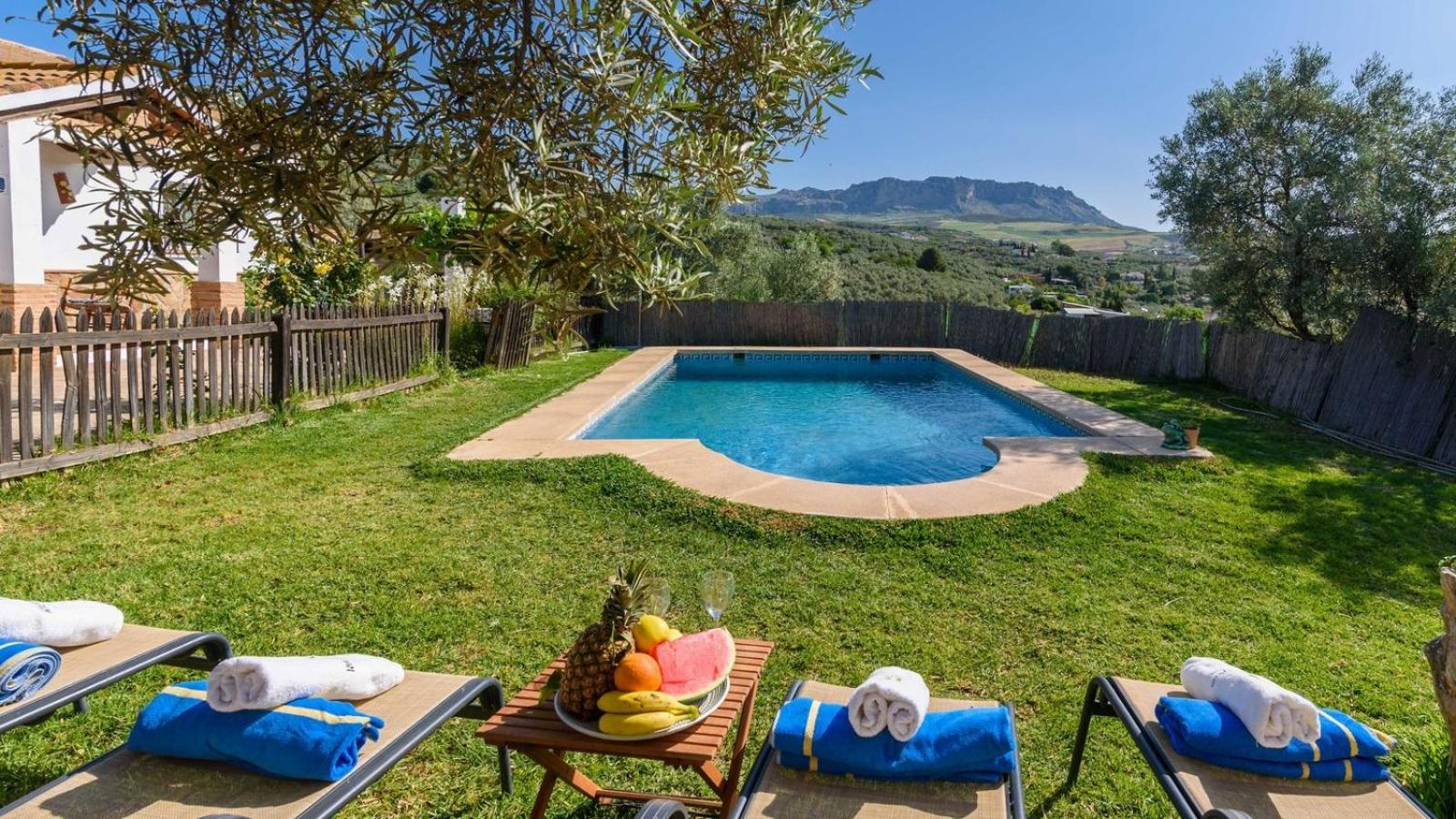 Casa Llanos de la Encina Antequera by Ruralidays