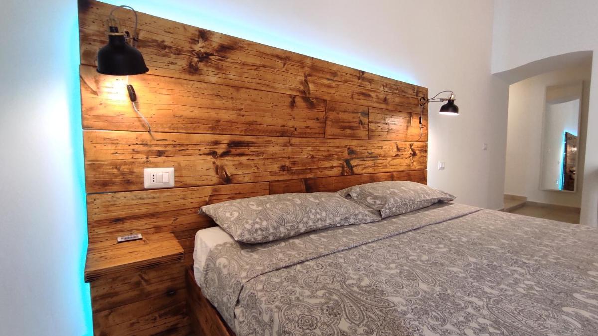 ''B&B Santa Rita Corato fitta camere''
