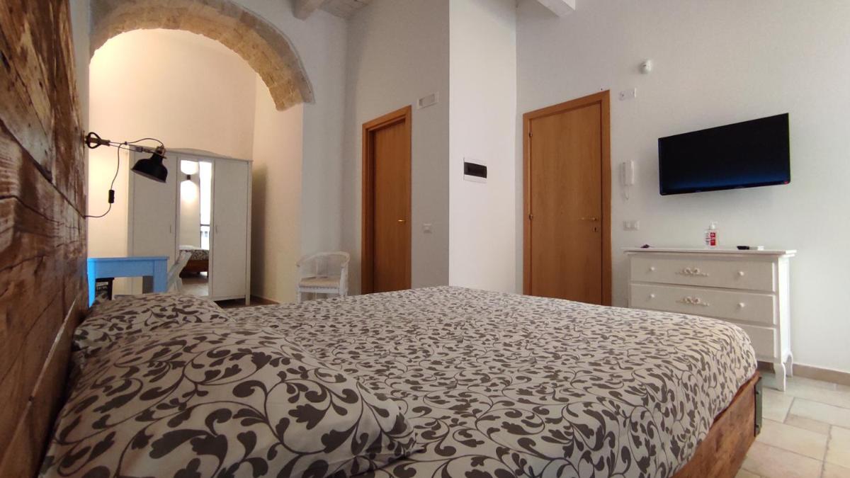 ''B&B Santa Rita Corato fitta camere''