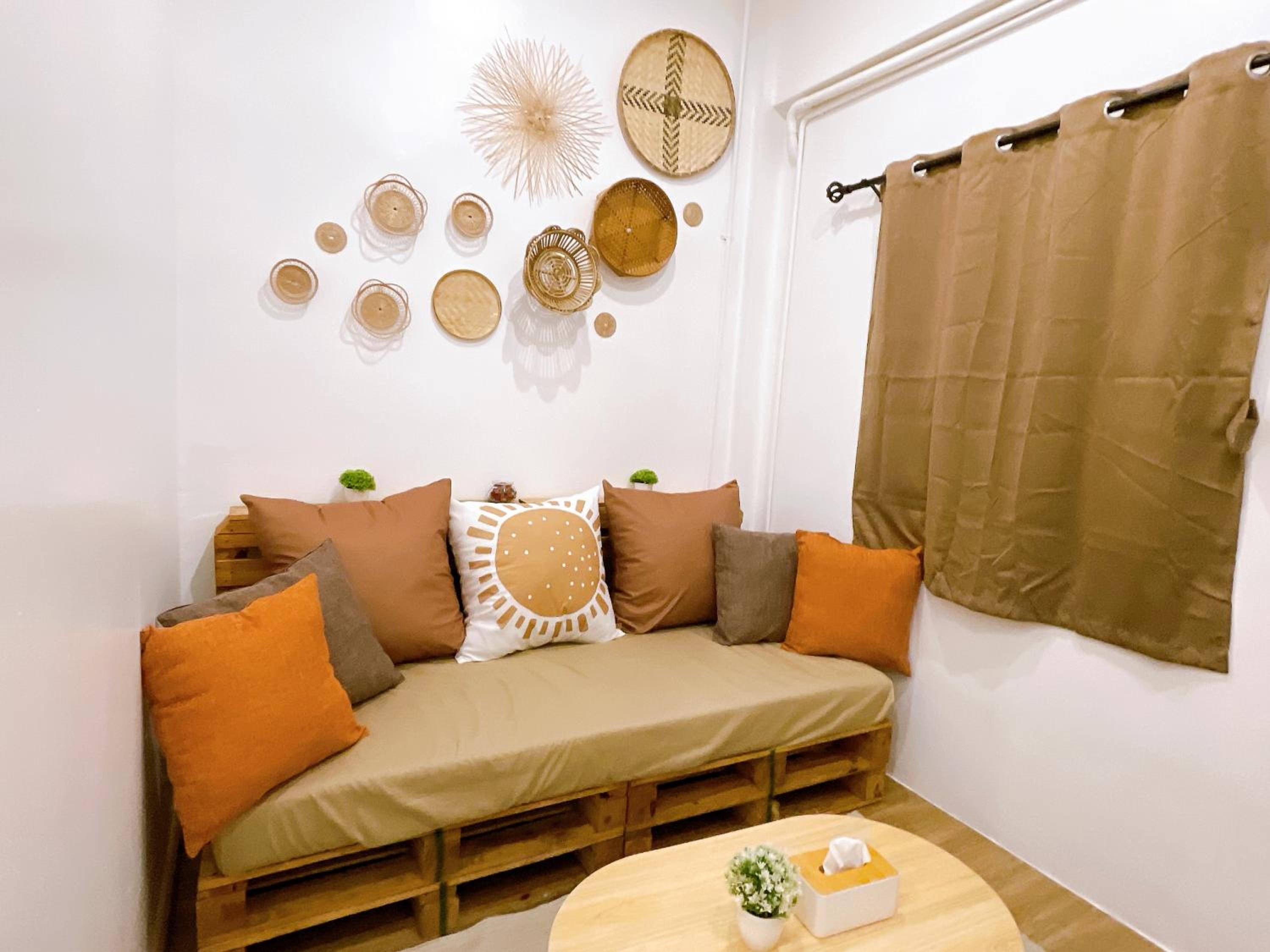 Lively and cozy canal house ,Entire house
