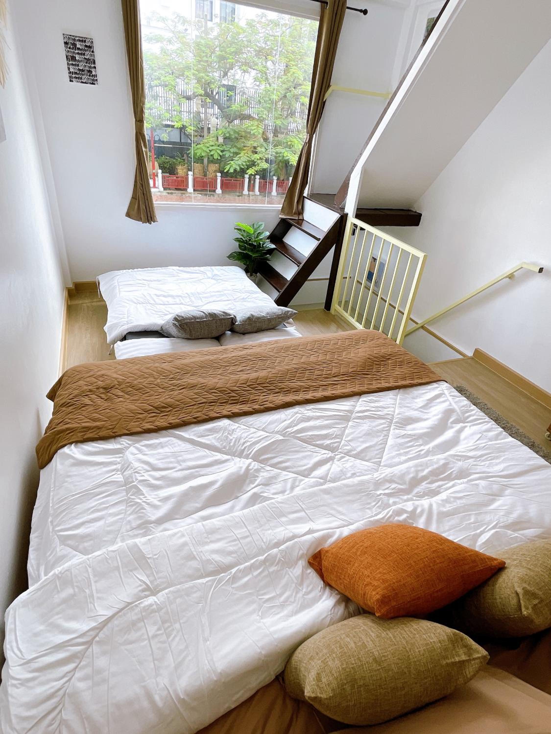 Lively and cozy canal house ,Entire house