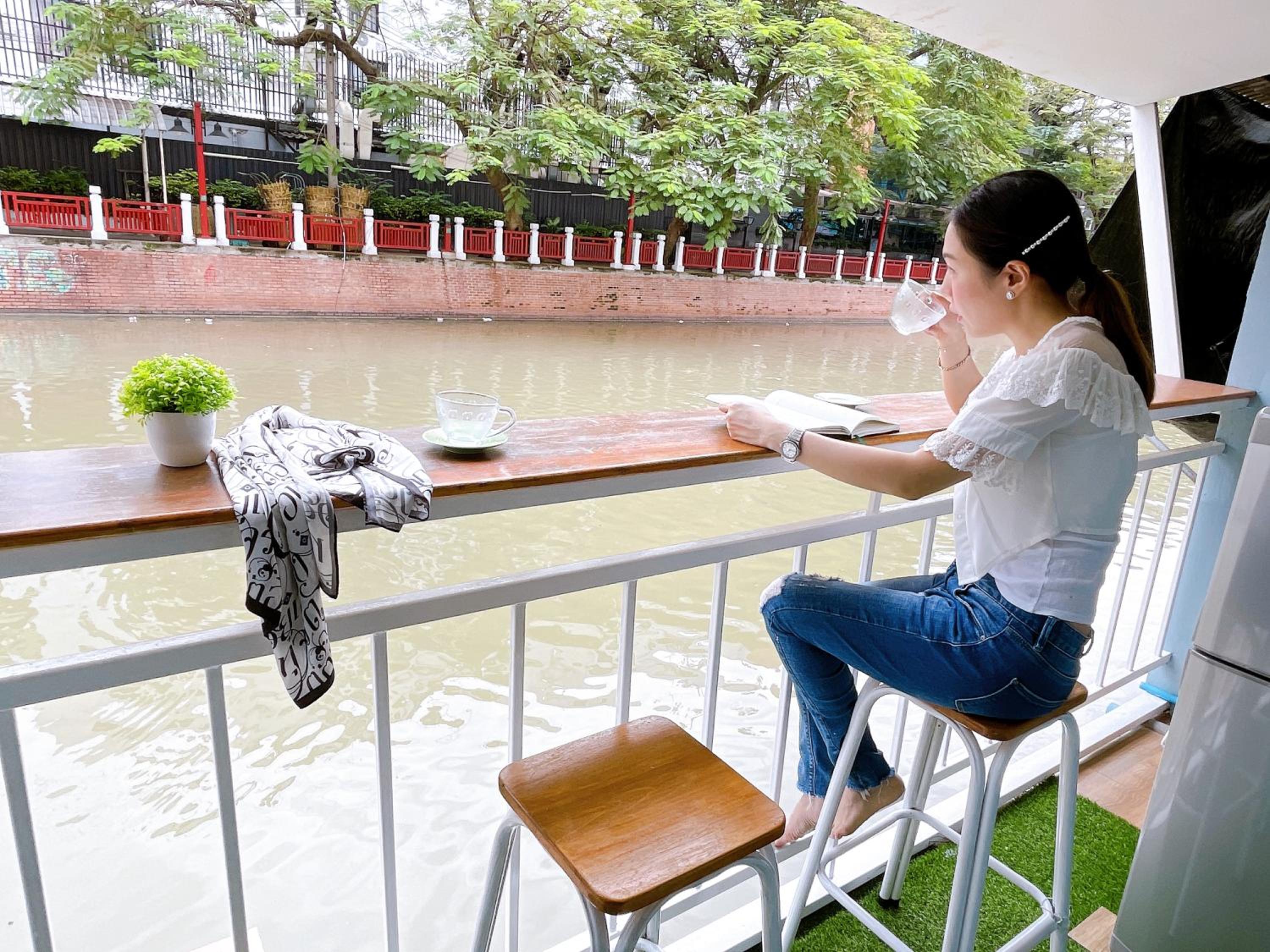 Lively and cozy canal house ,Entire house