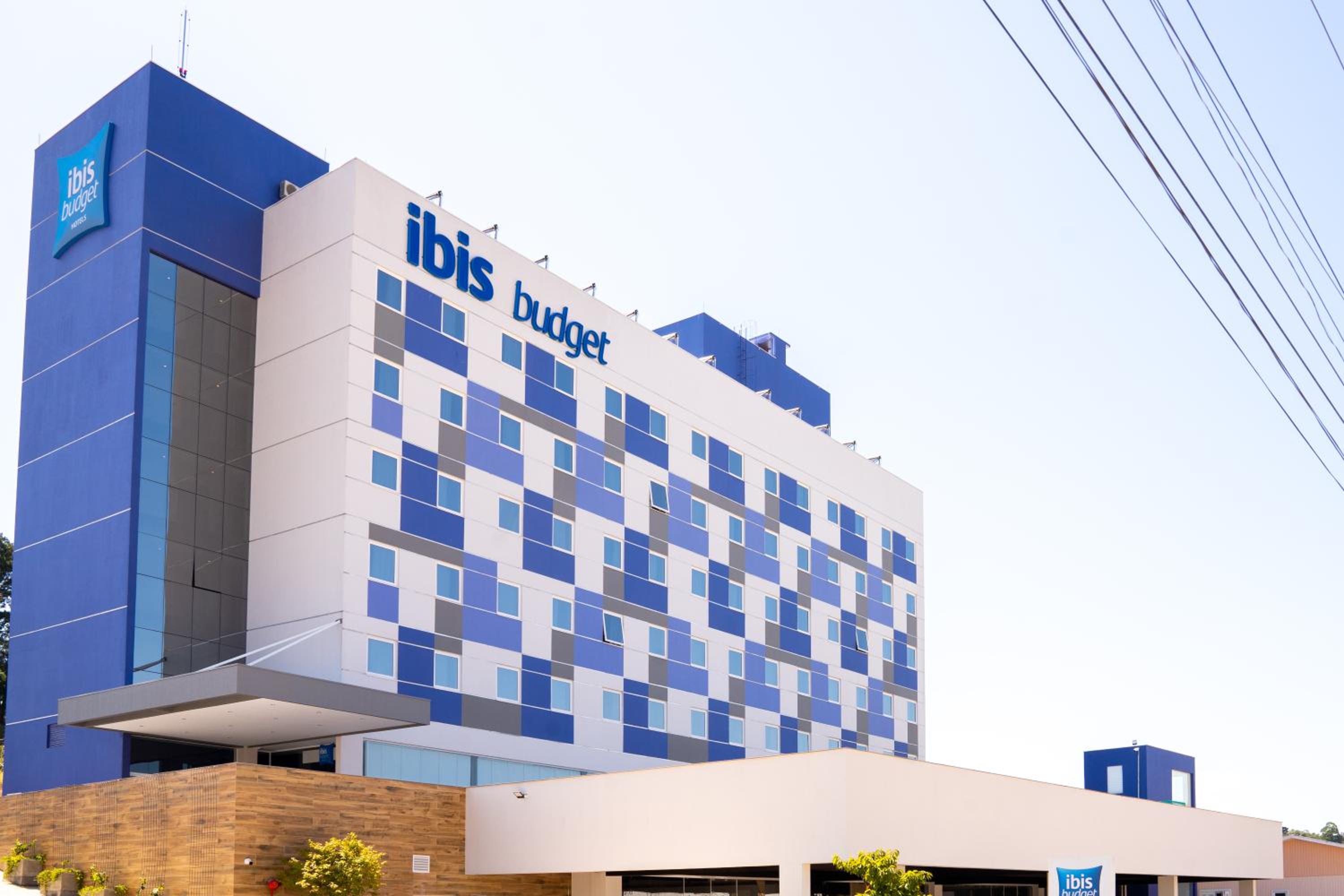 Hotel Ibis Budget Farroupilha - Image 1