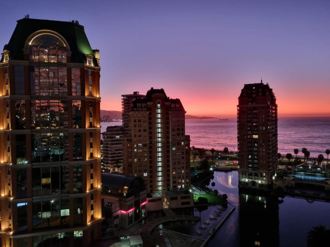 Apartamento Deluxe Edificio Torremar, frente al Mall Marina Arauco view 2