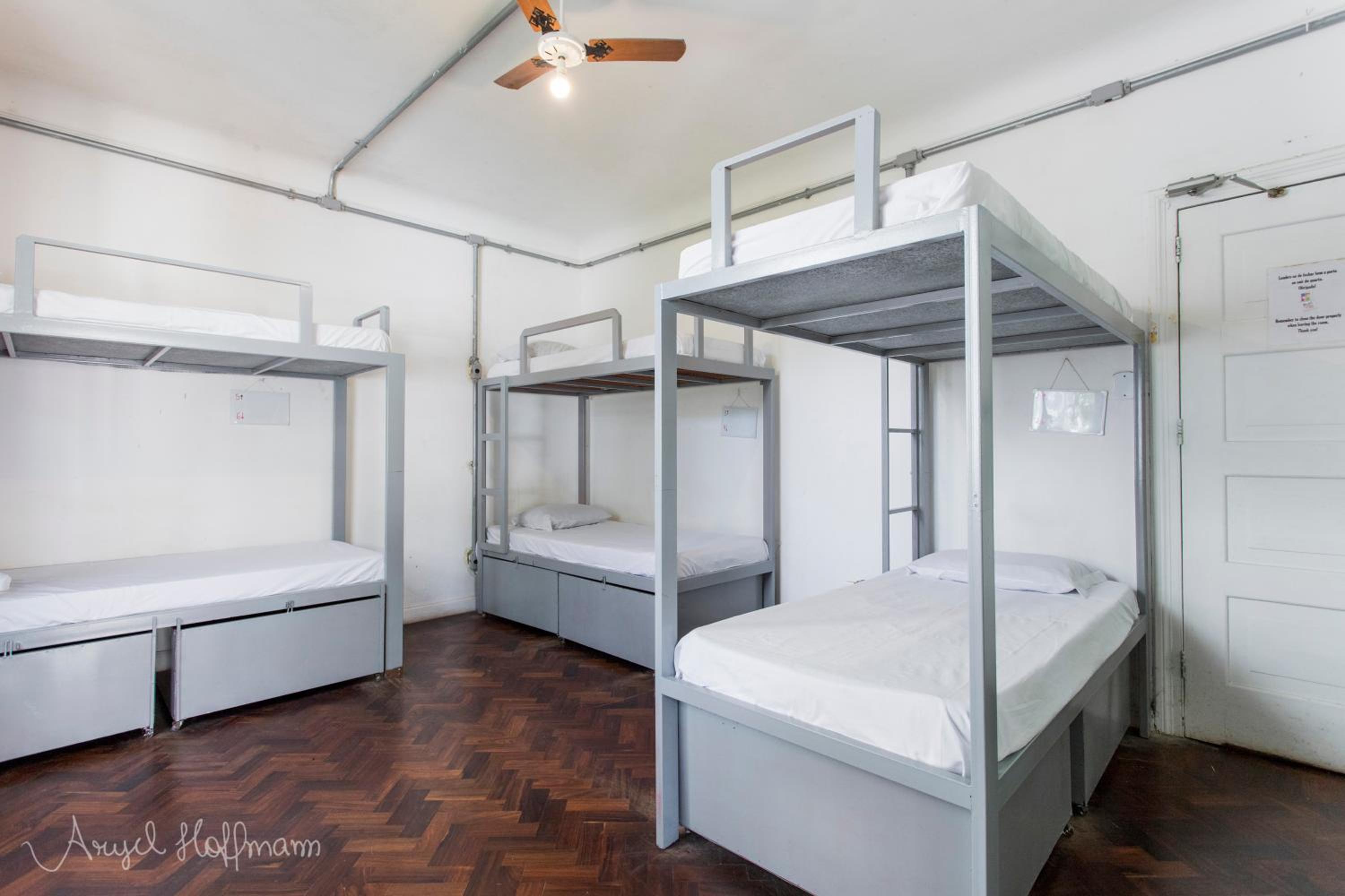 Pura Vida Hostel