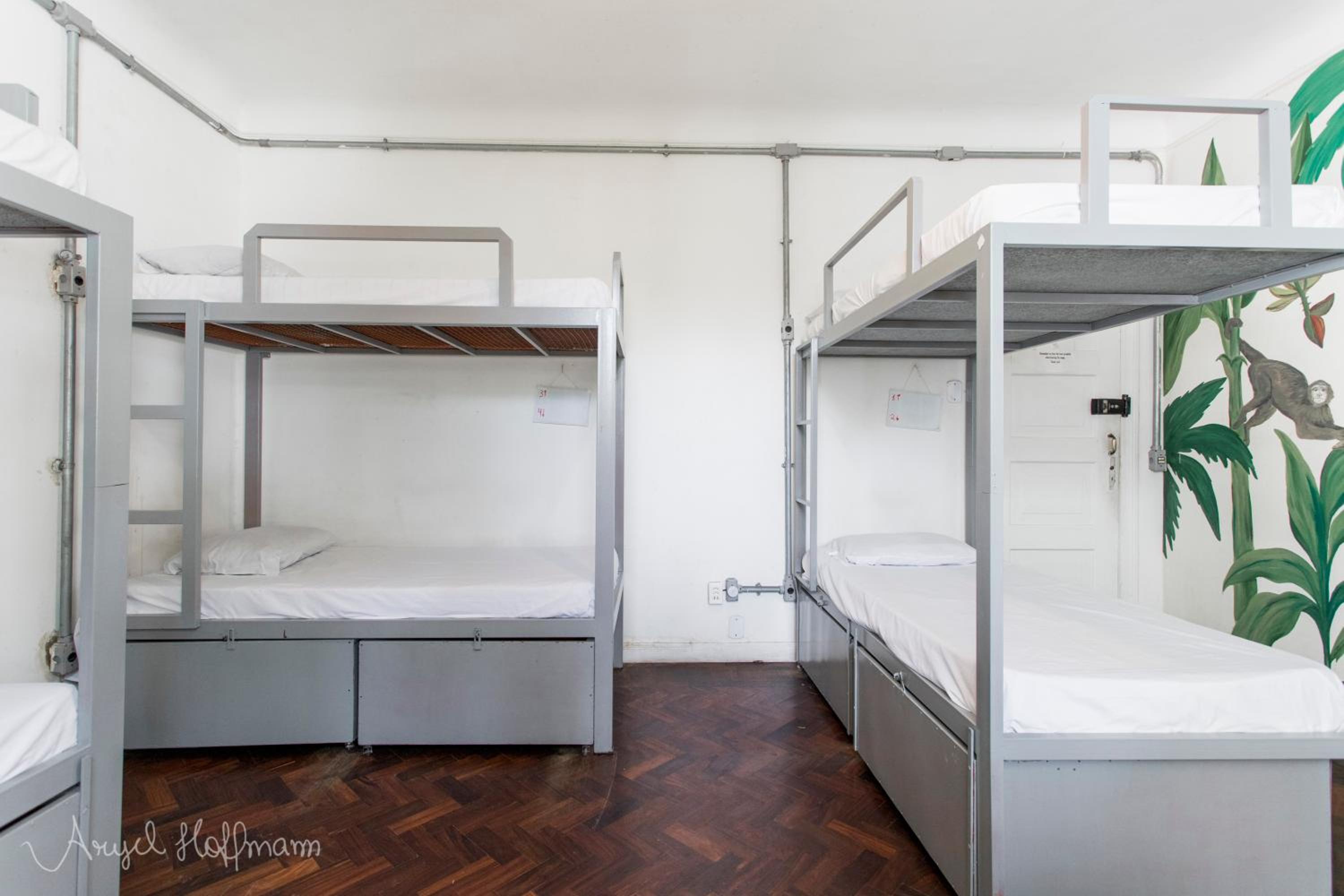Pura Vida Hostel