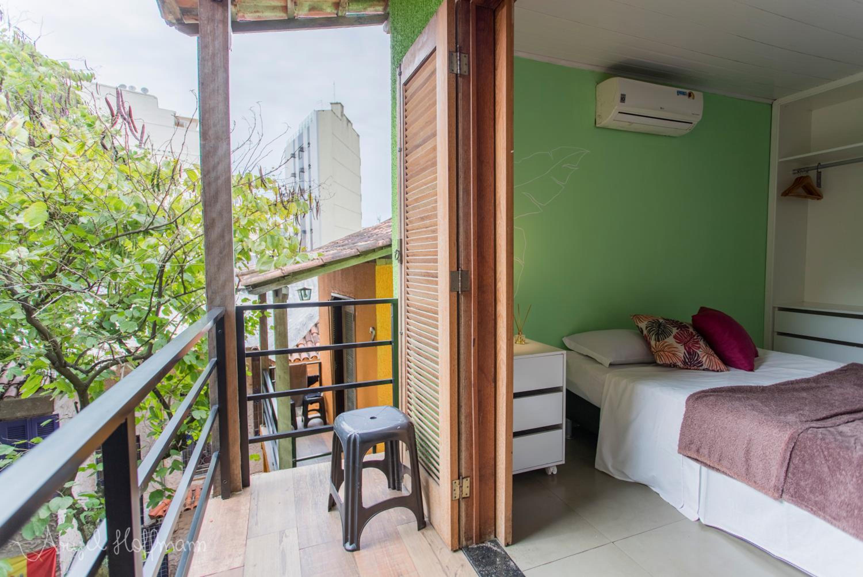 Pura Vida Hostel