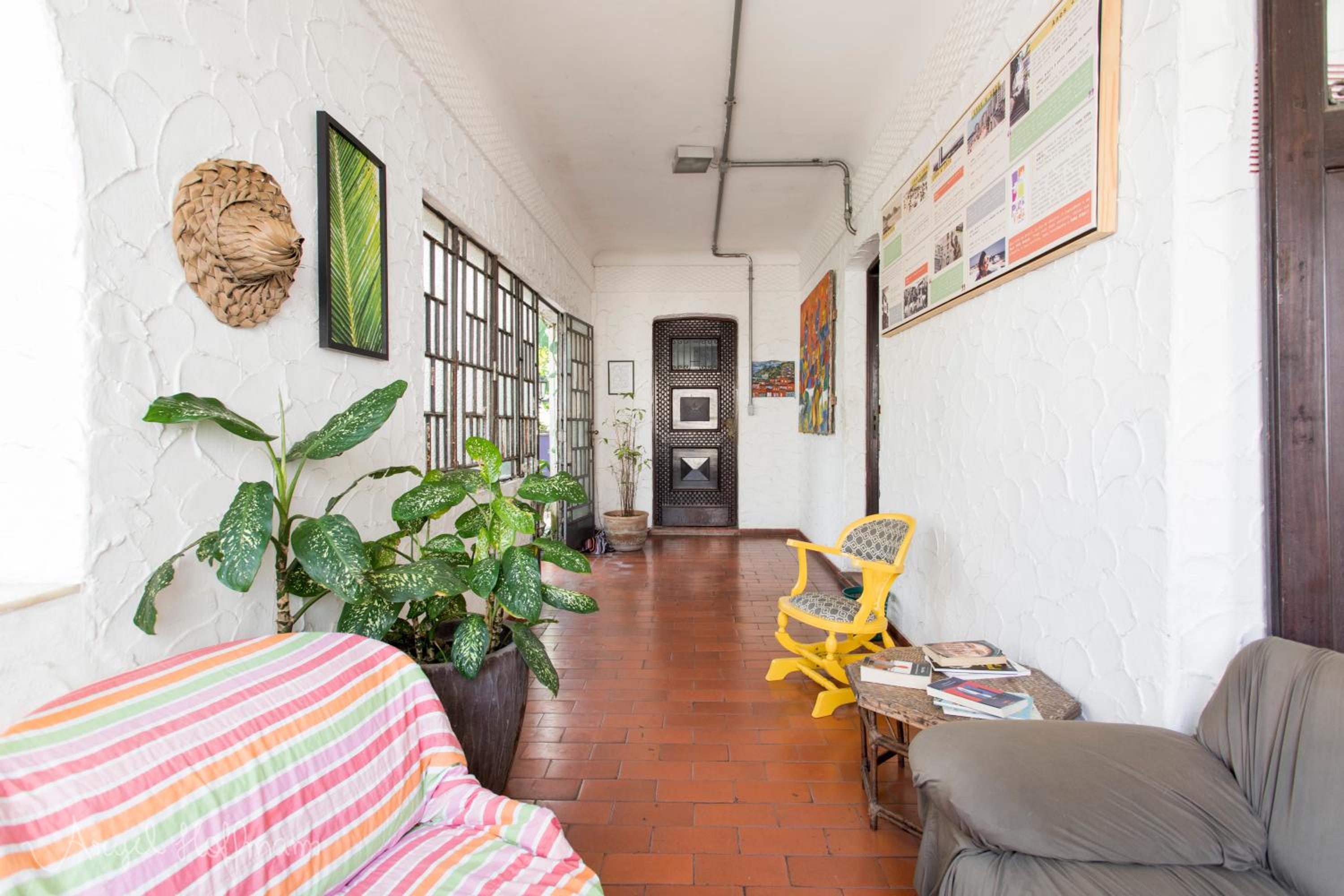 Pura Vida Hostel