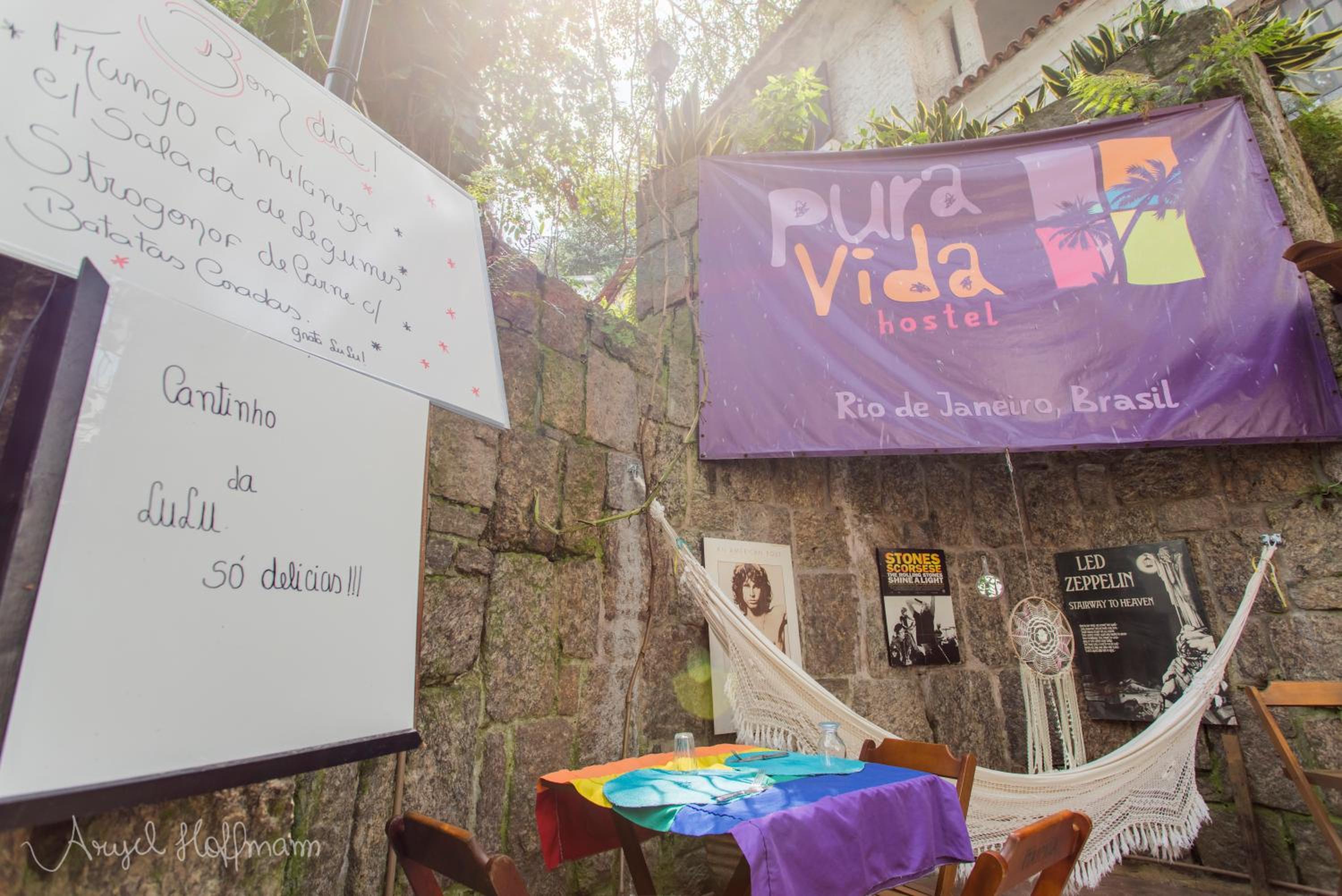 Pura Vida Hostel