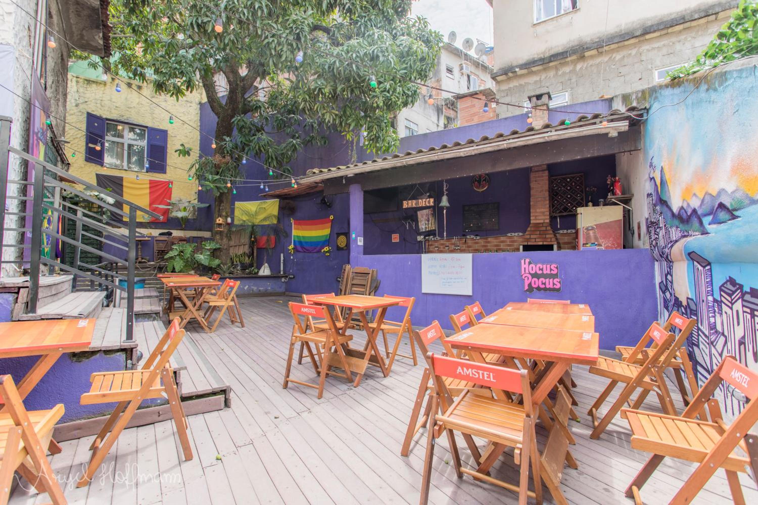 Pura Vida Hostel