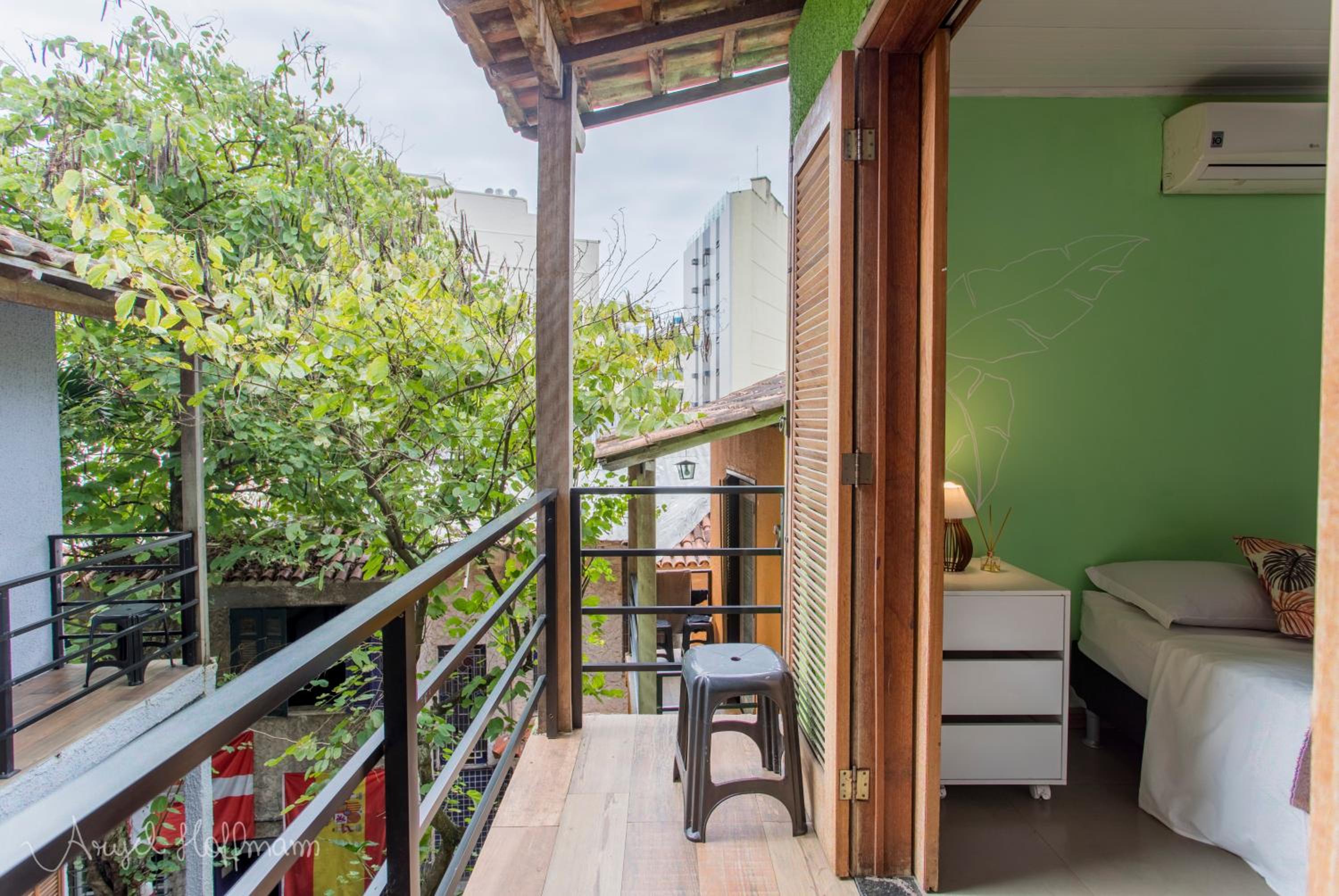 Pura Vida Hostel