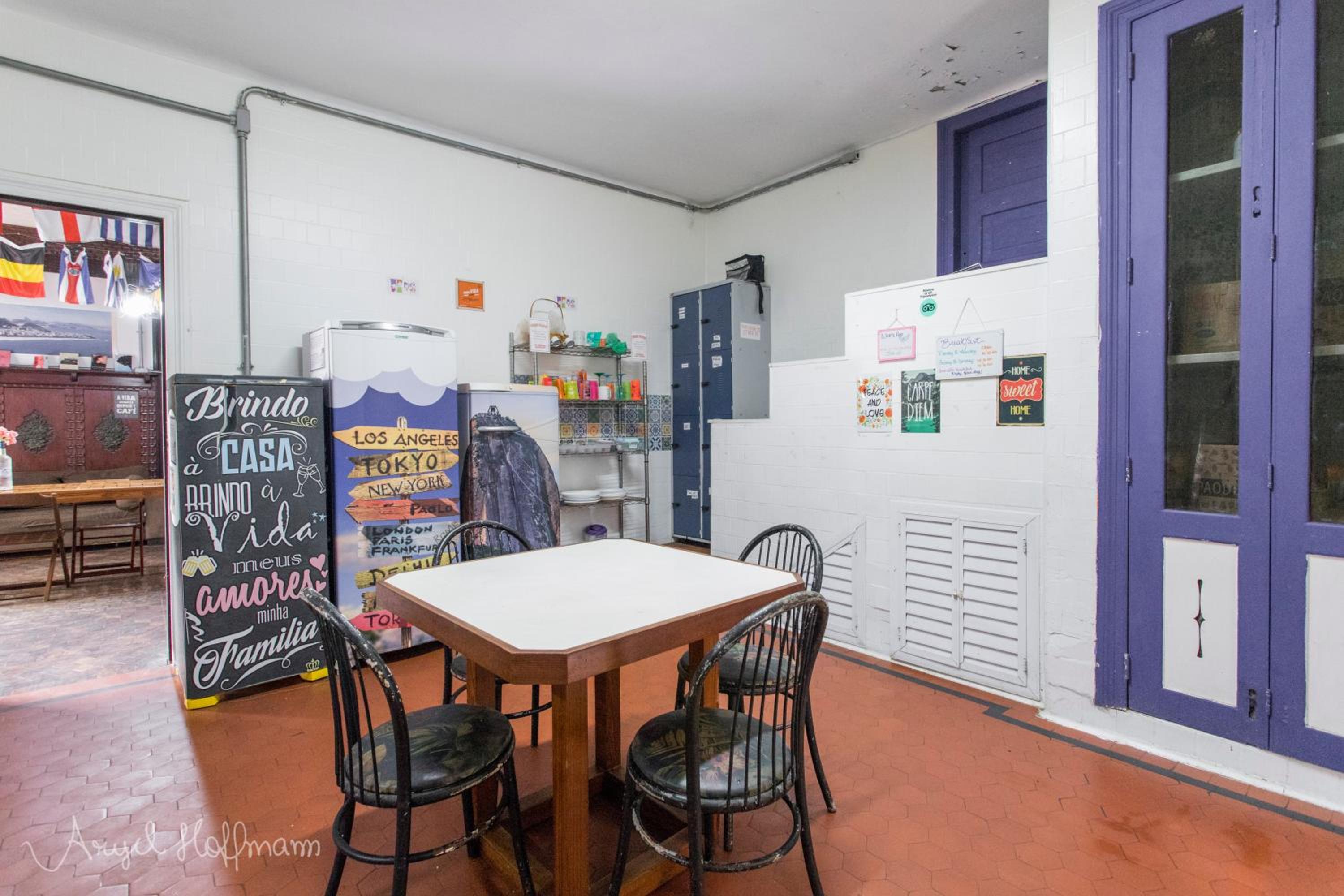 Pura Vida Hostel