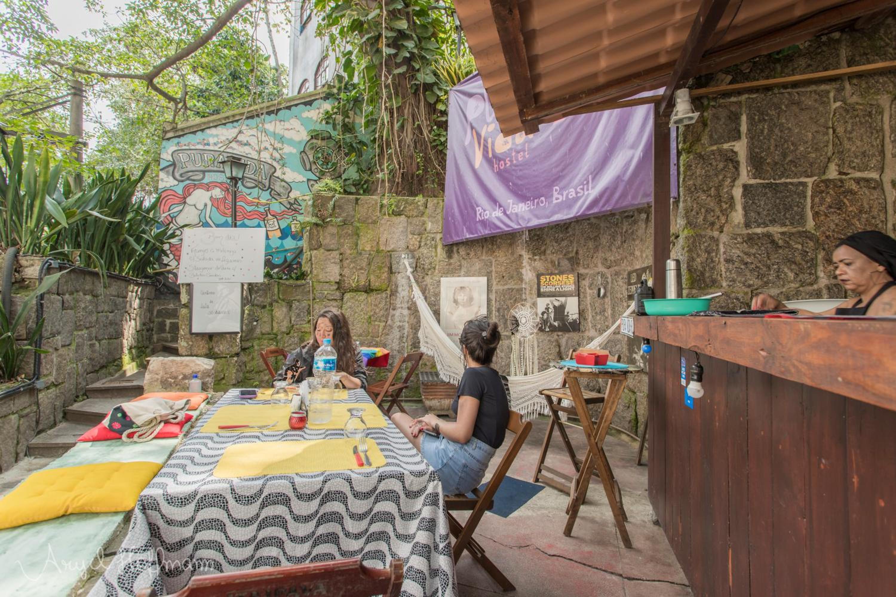 Pura Vida Hostel