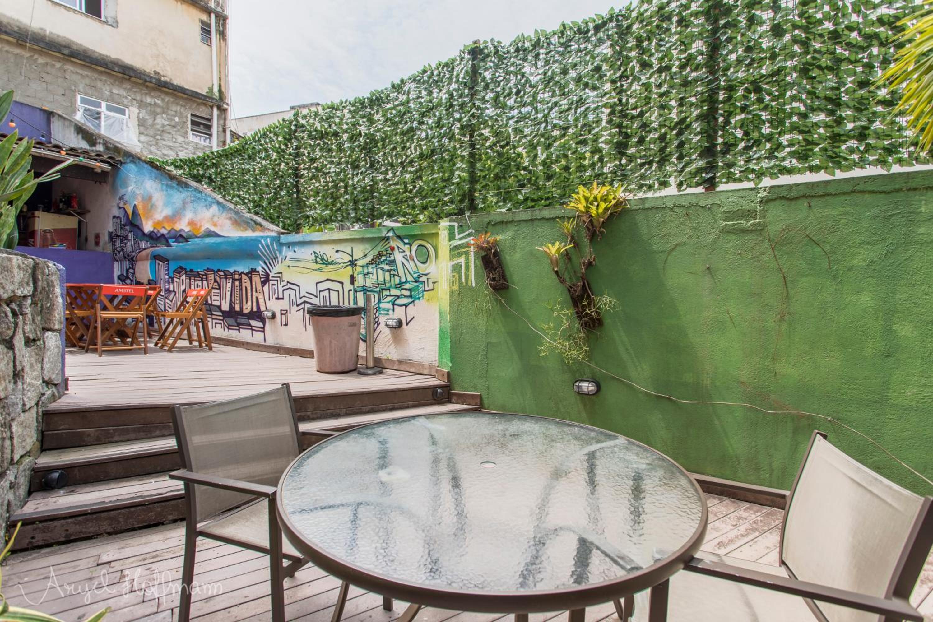 Pura Vida Hostel