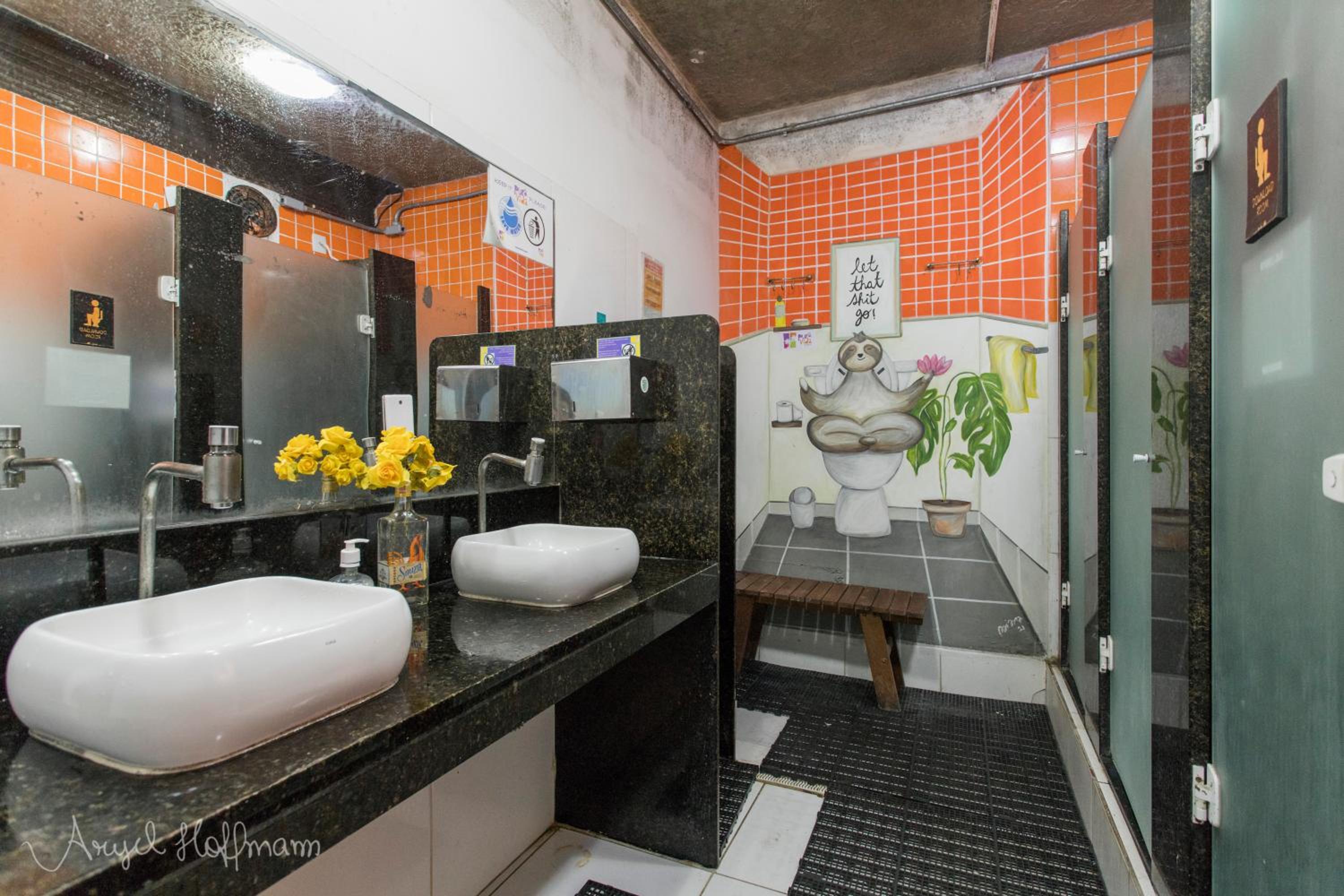 Pura Vida Hostel