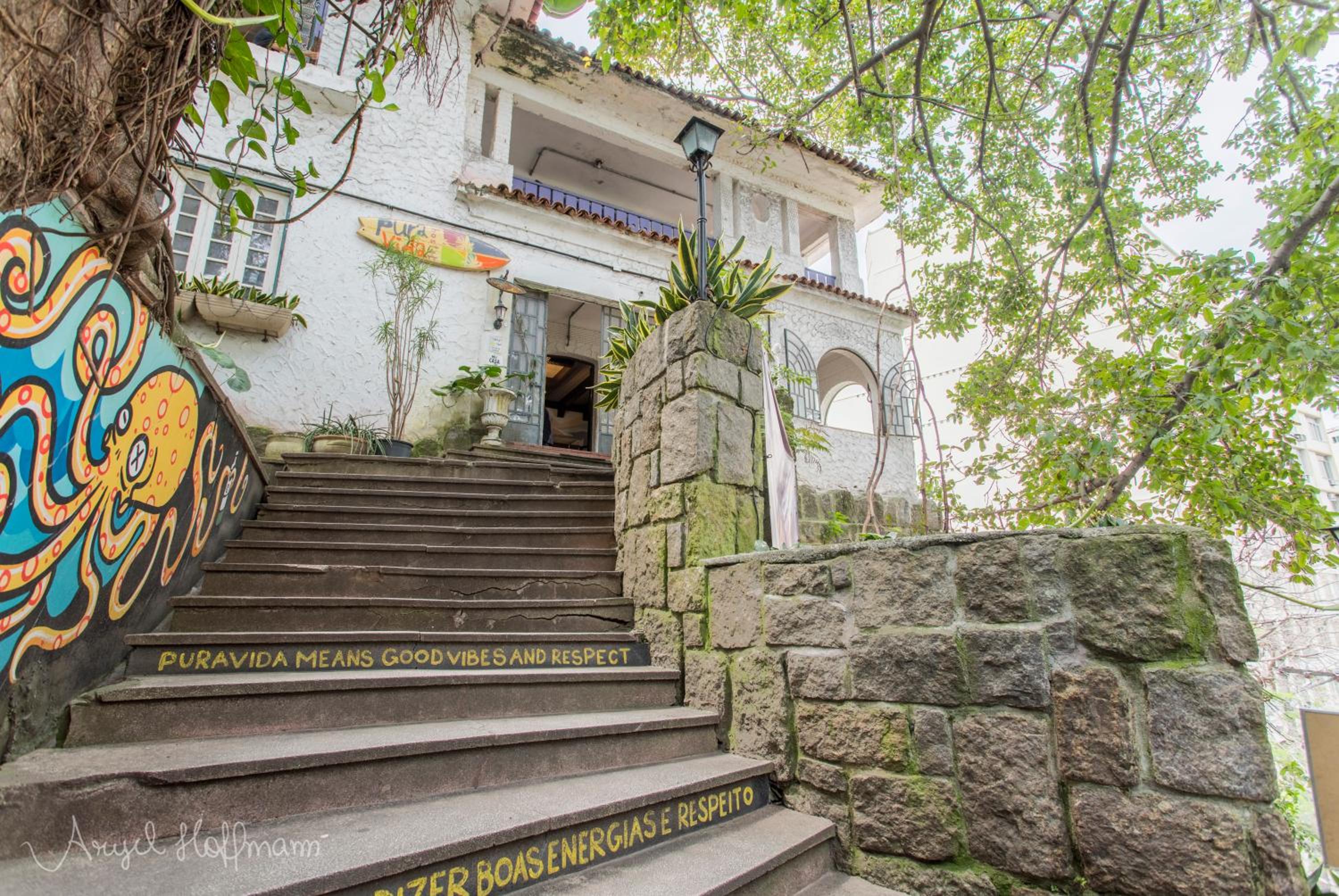 Pura Vida Hostel