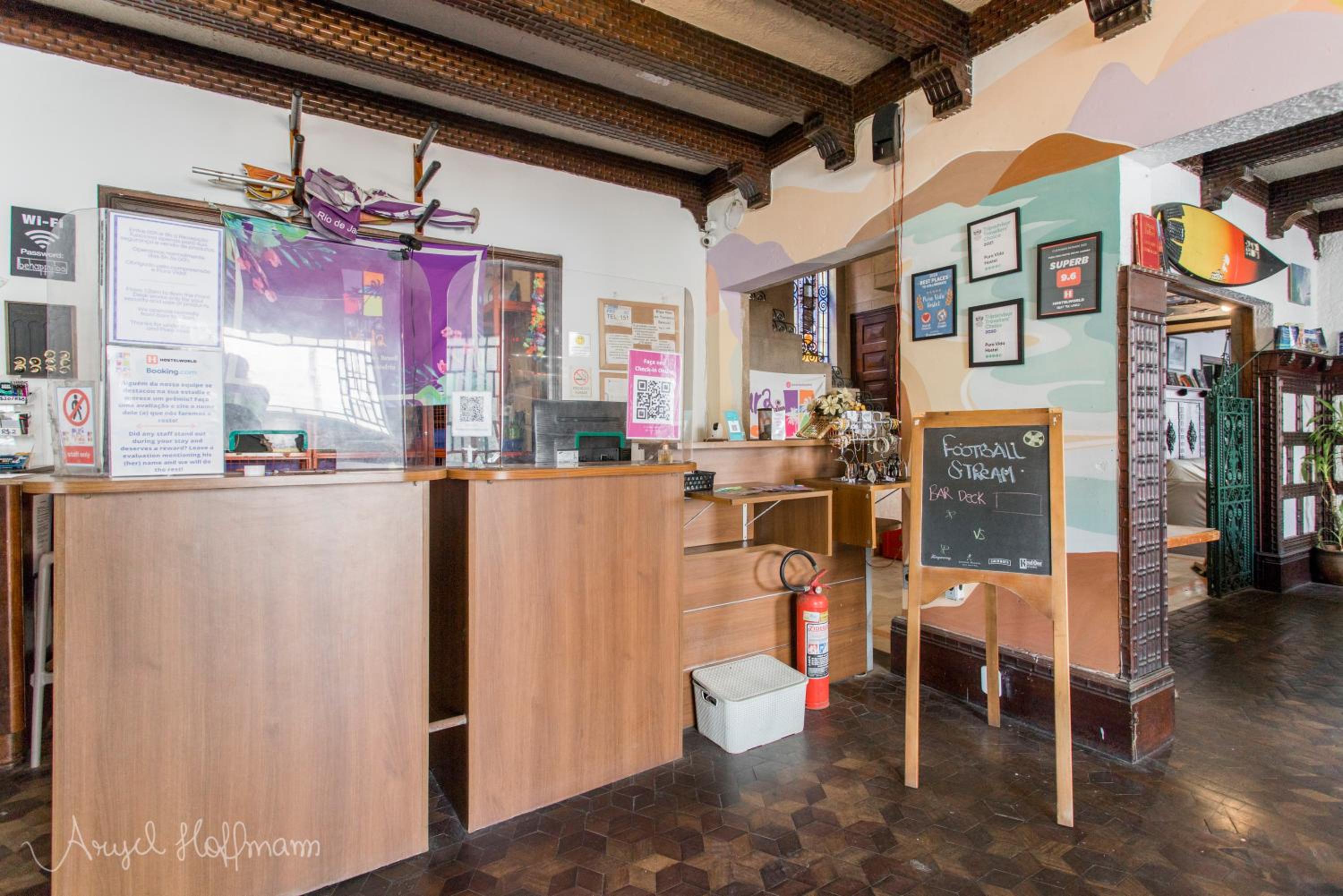 Pura Vida Hostel