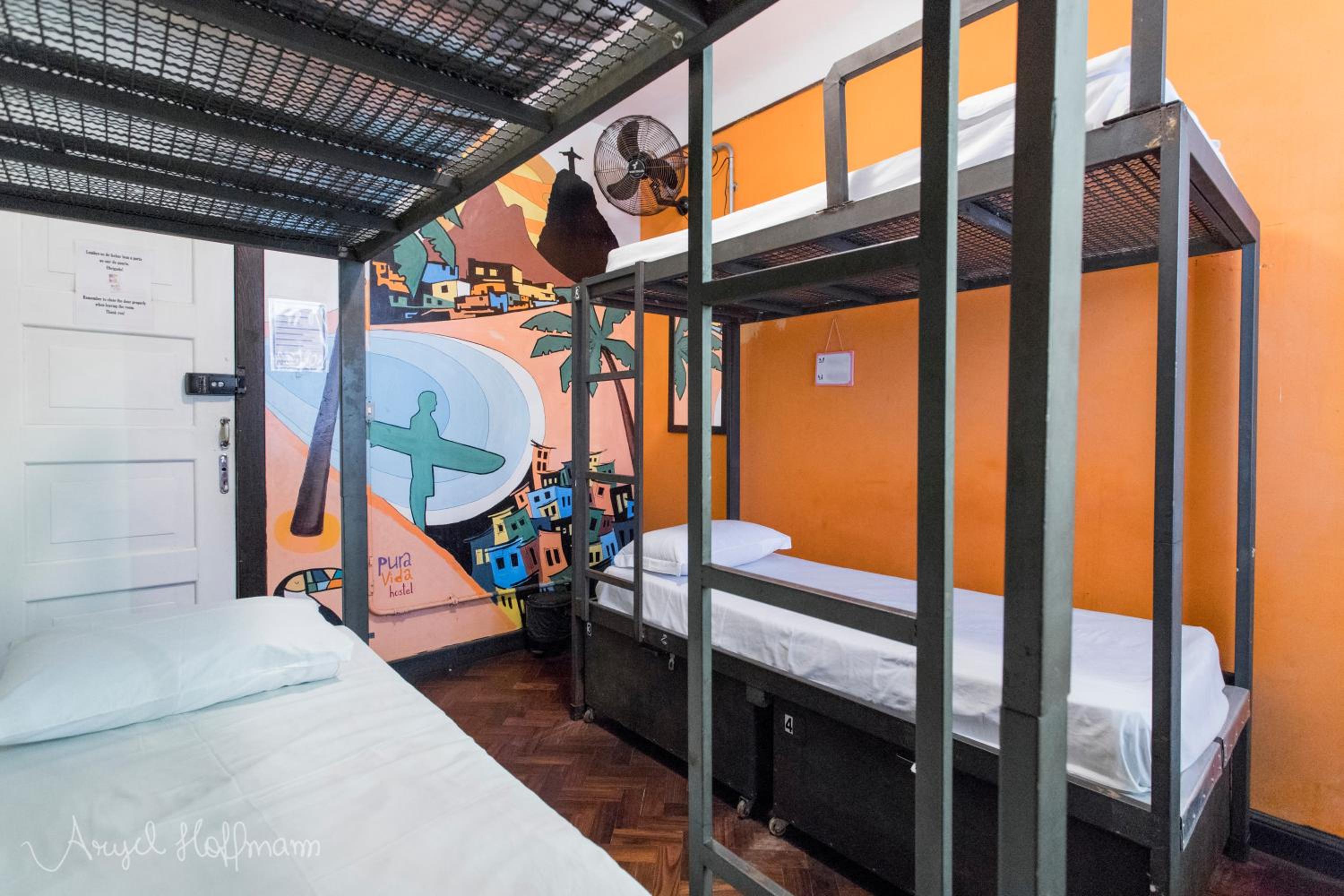 Pura Vida Hostel