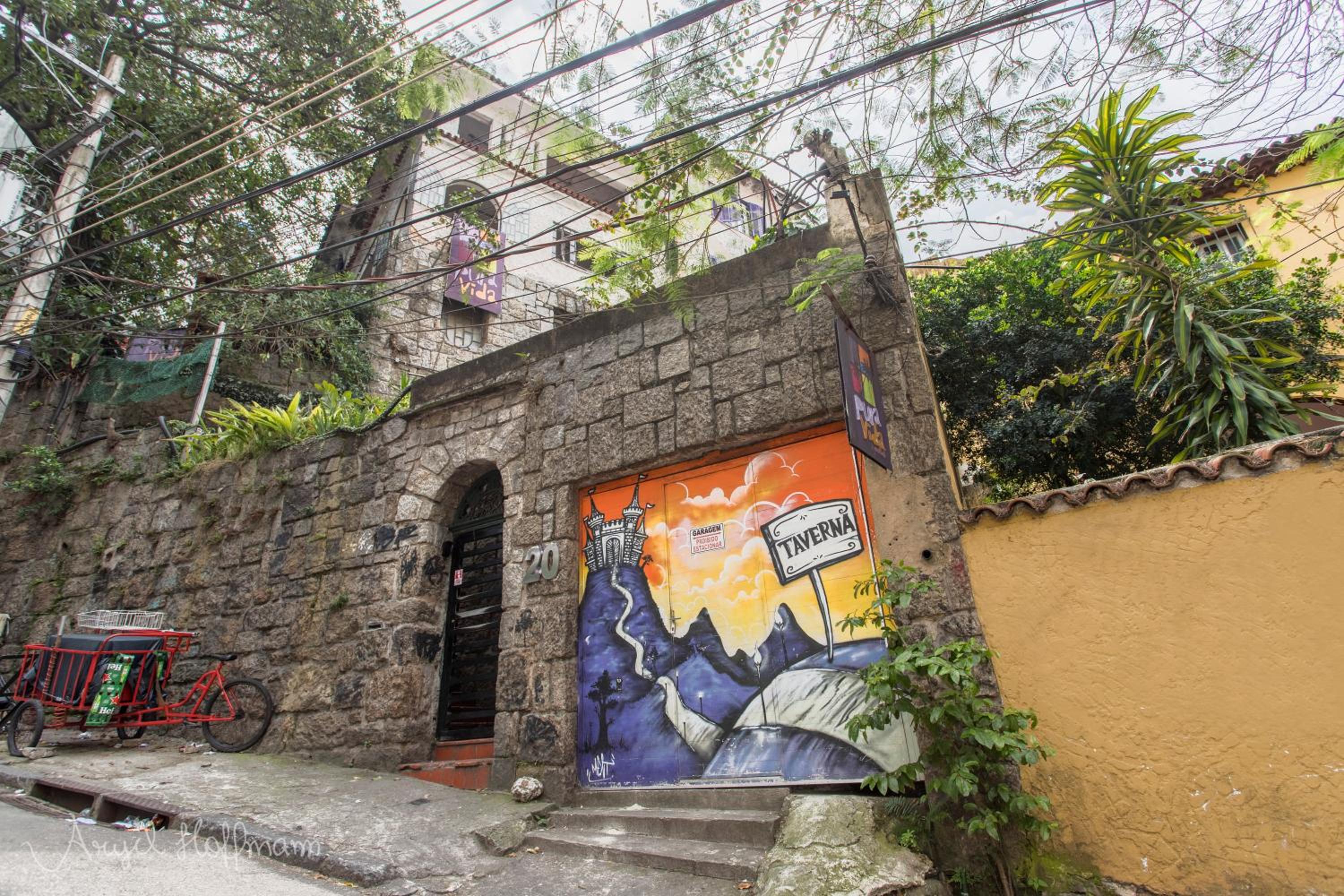 Pura Vida Hostel