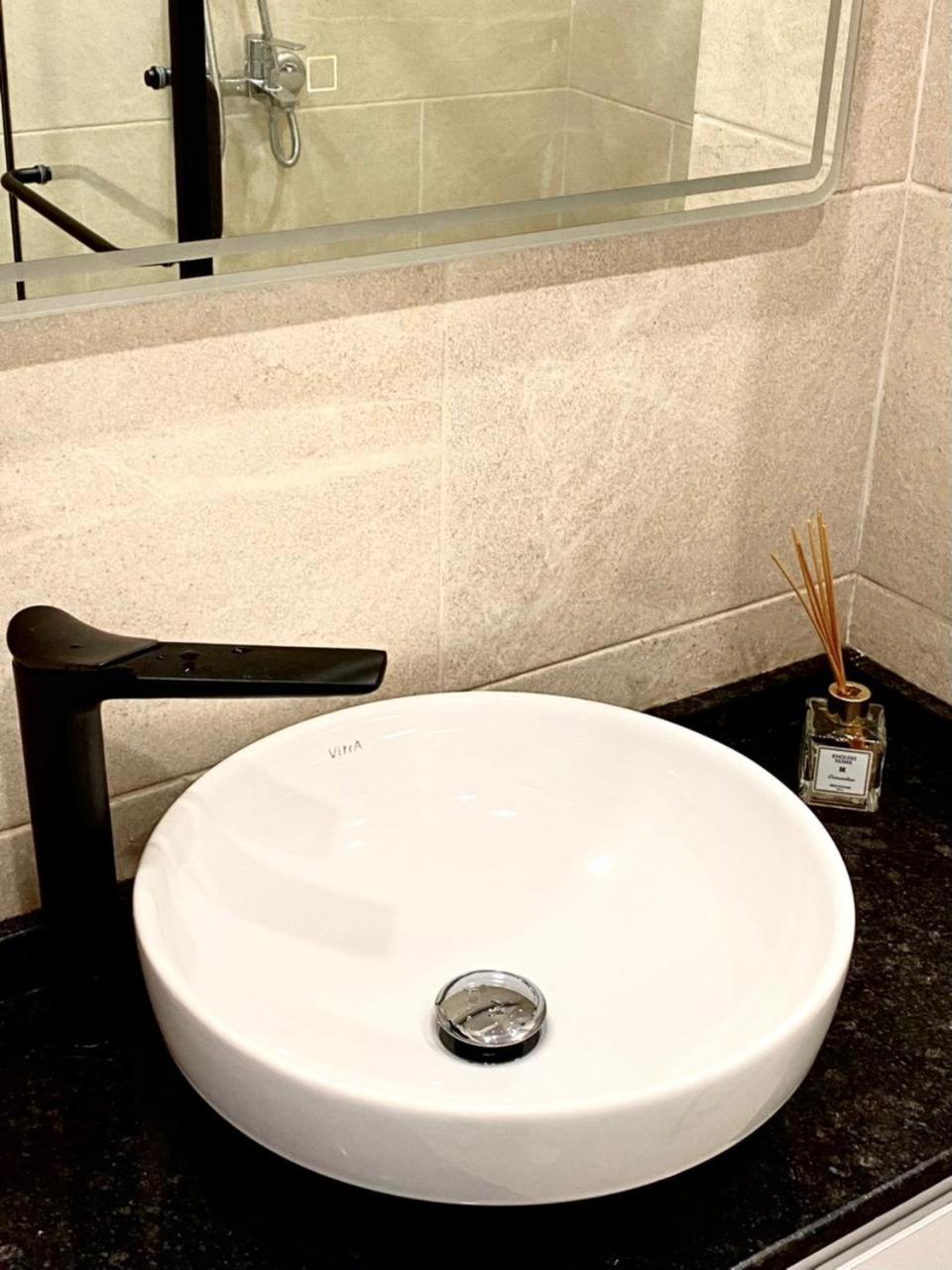 Old batumi en Batumi — bathroom