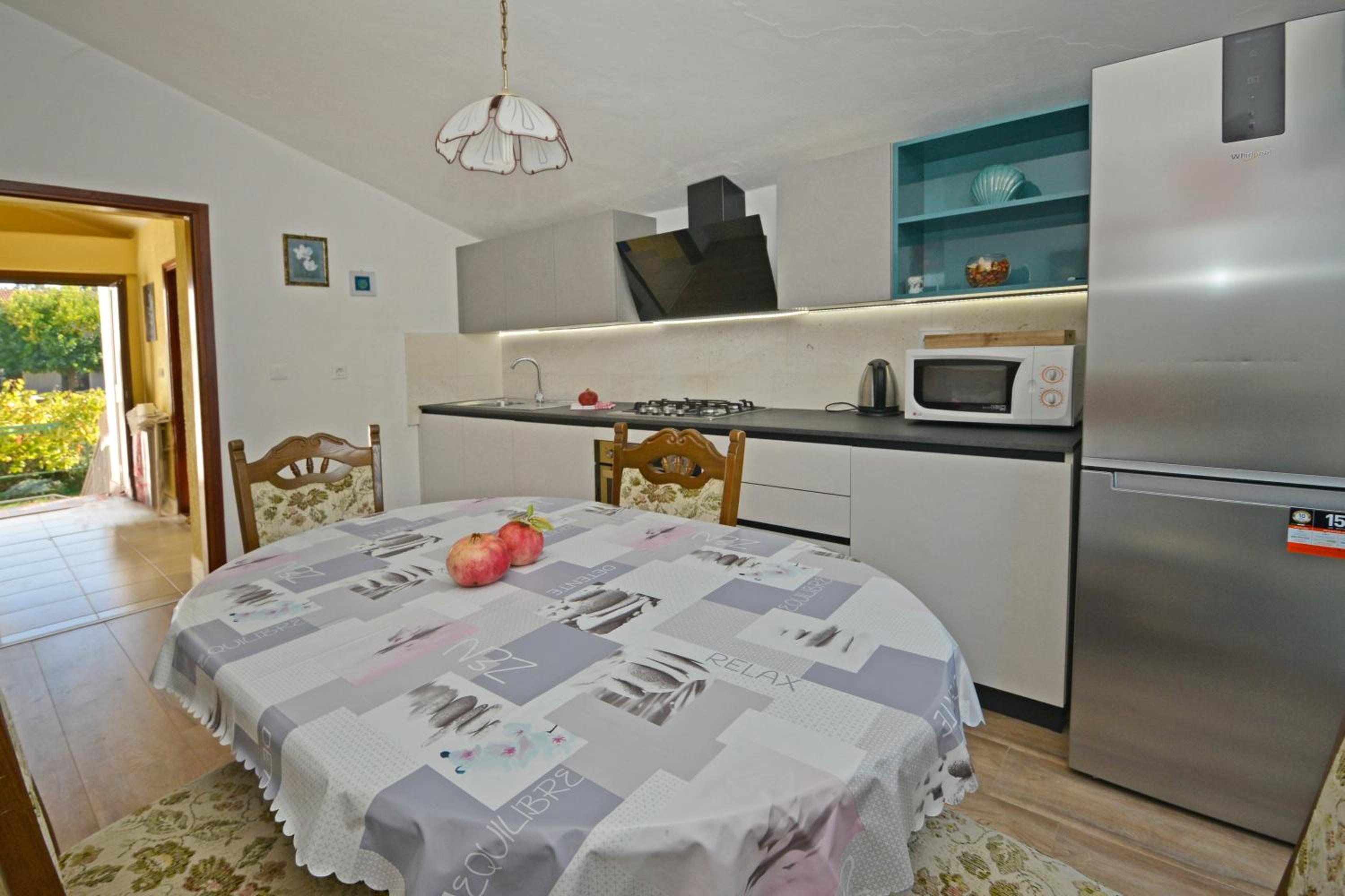 Photo 44