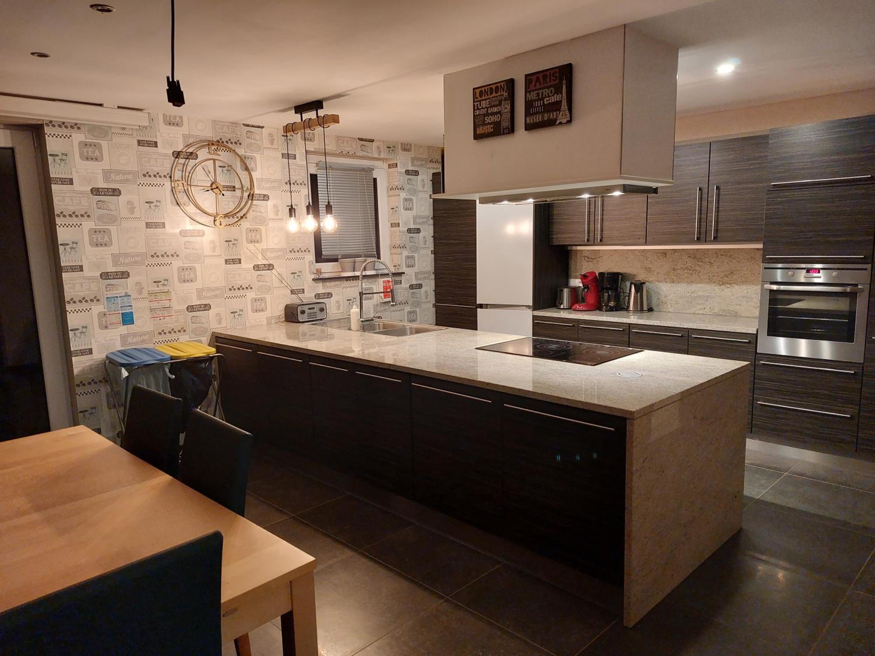 Le Reposoir Maison spacieuse avec feu au bois