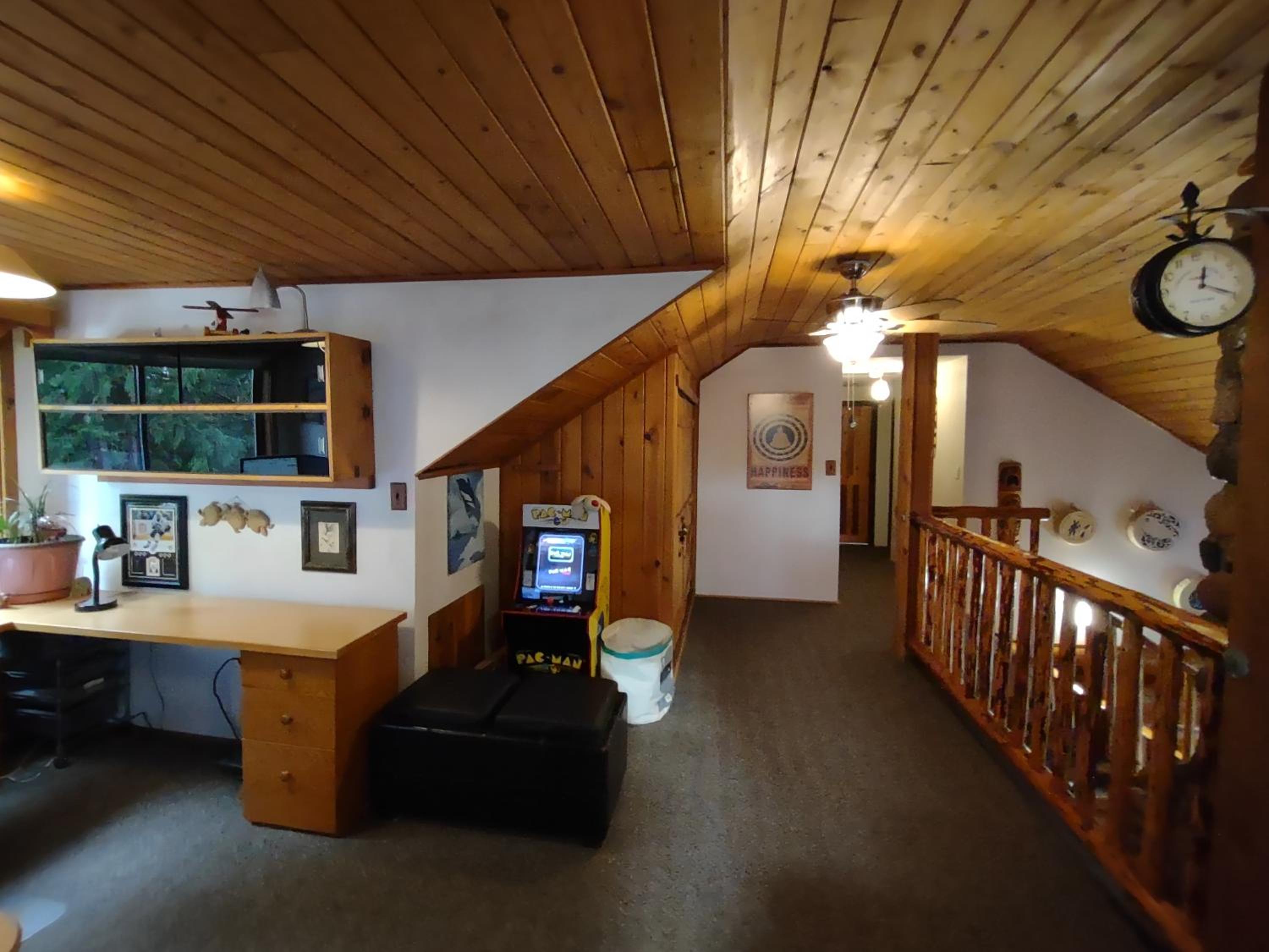 Union Bay Log Home